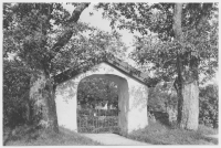 Luttra kyrkogårdsmur