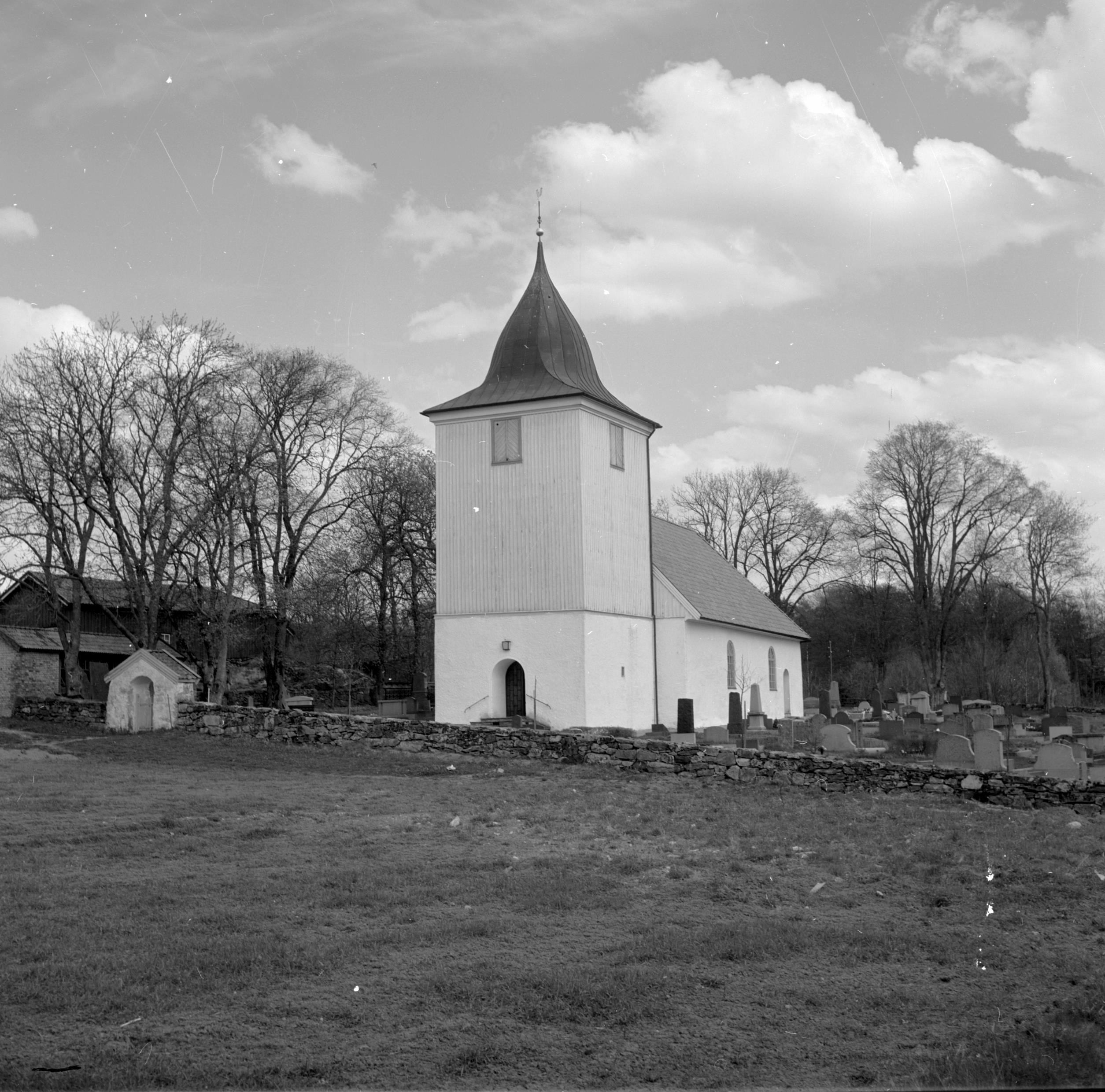 Sören Hallgren, Hålta kyrka
