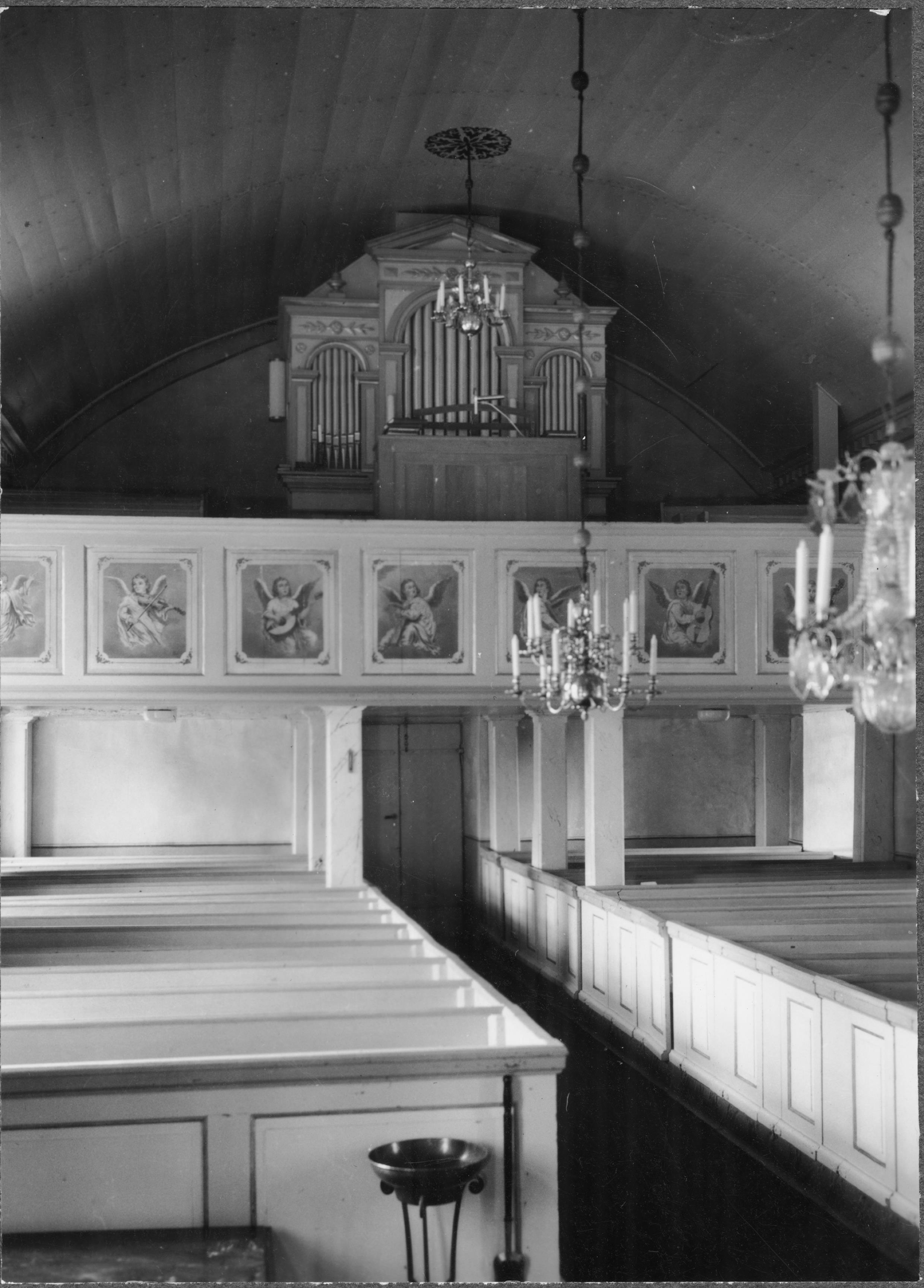 Olle Hellström, Utvängstorps kyrka