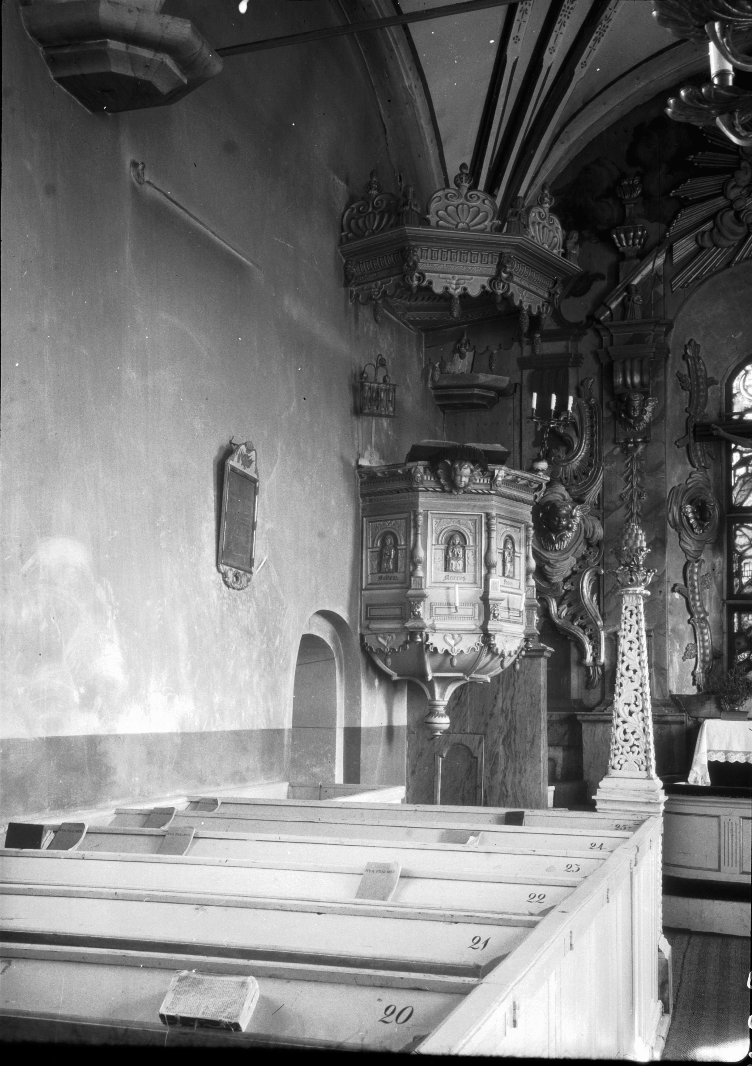 Bertil Berthelson, Högs kyrka
