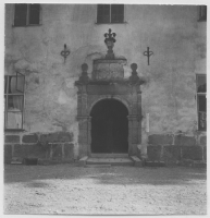 Salnecke säteri, huvudportalen