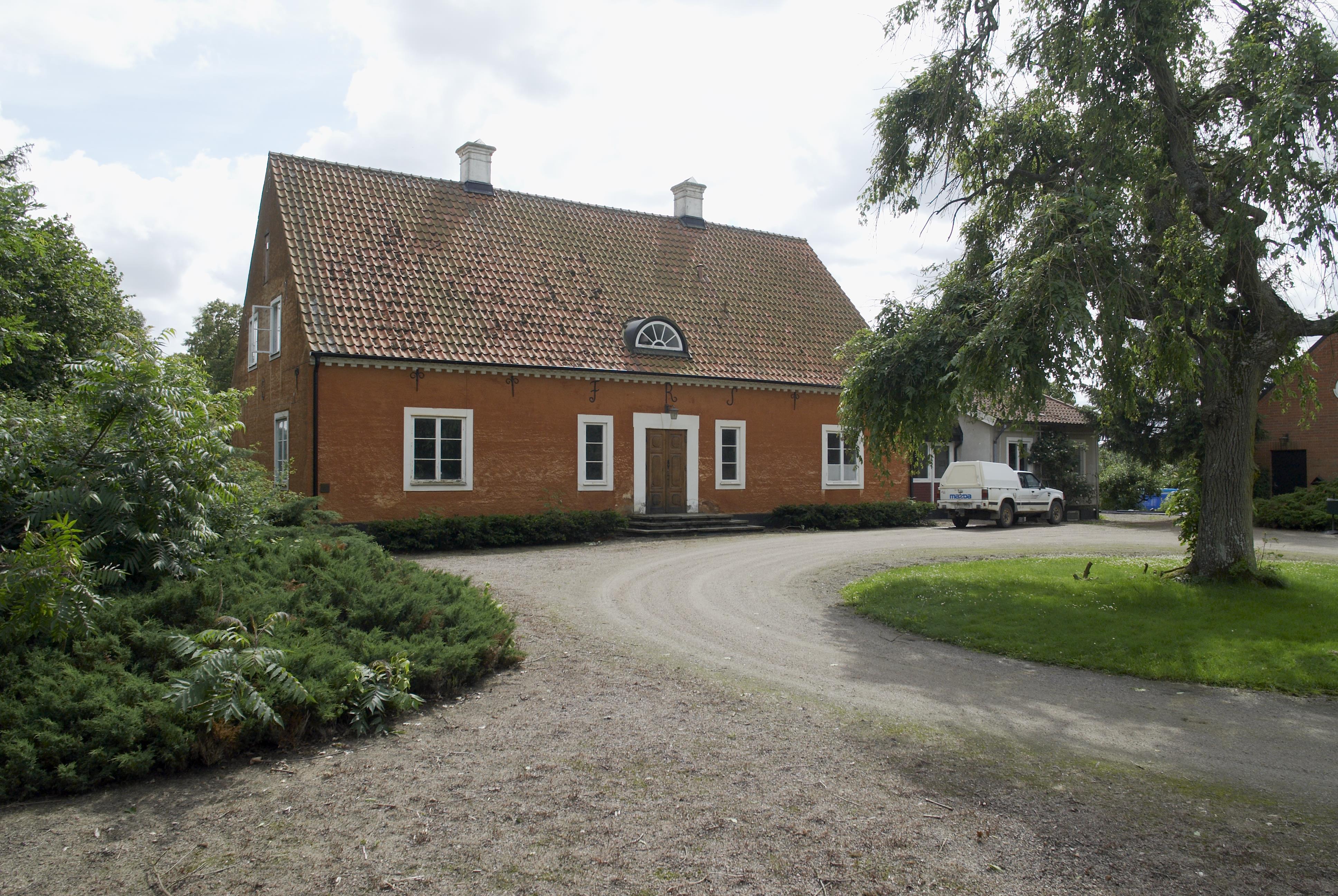 Bengt A Lundberg, Hjälmshults kungsgård