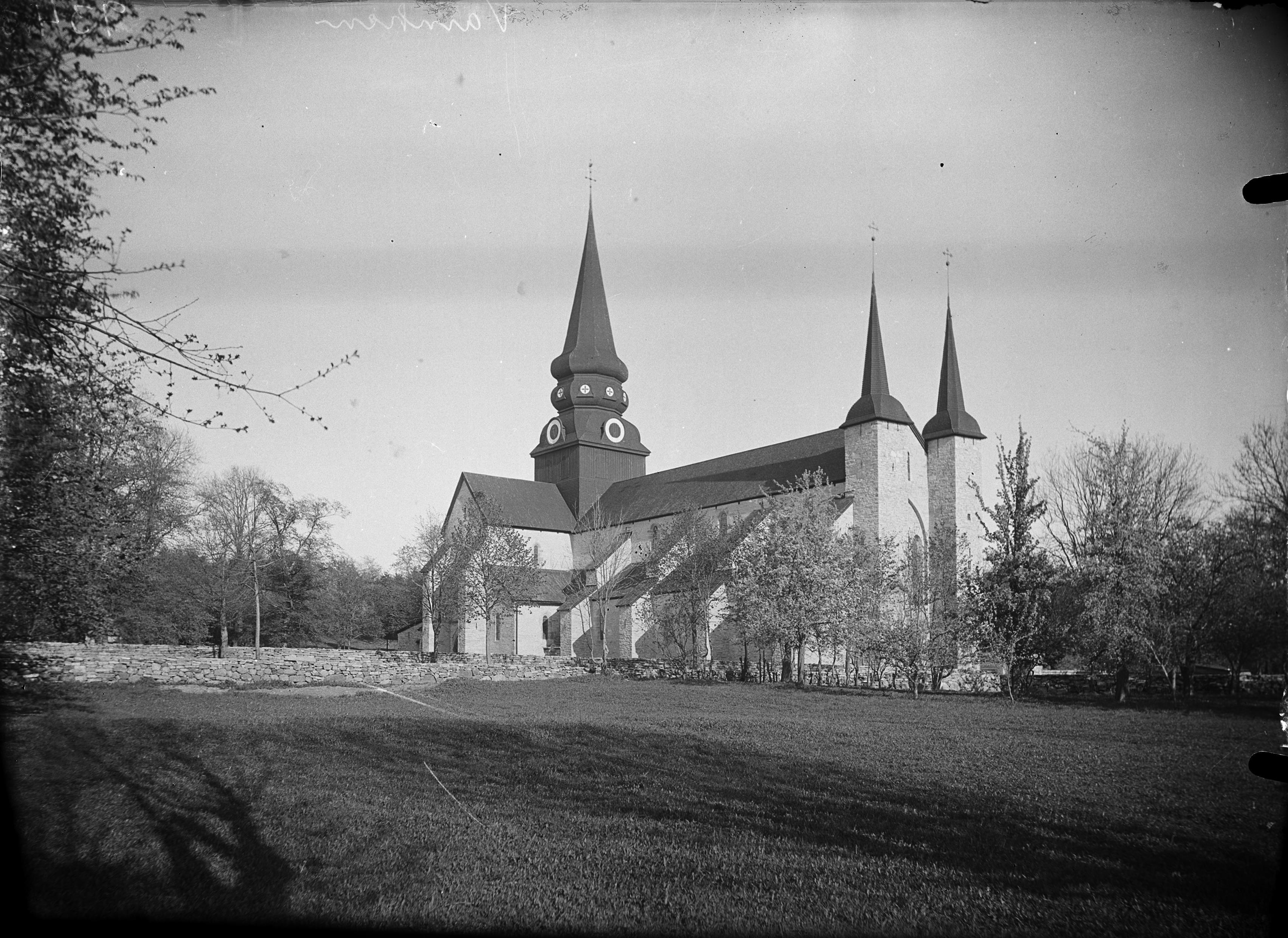 Axel Forssén, Varnhems klosterkyrka