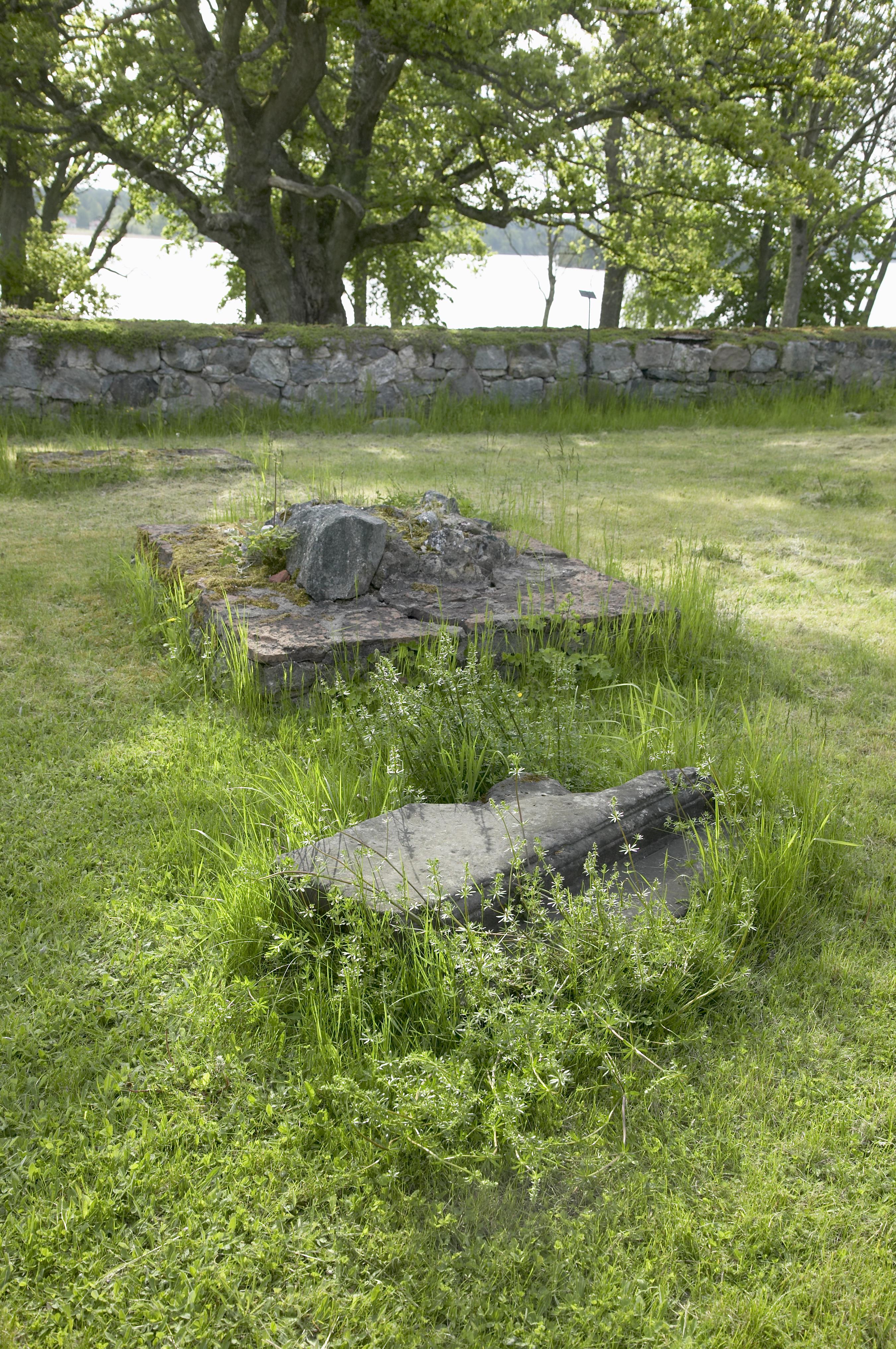 Bengt A Lundberg, Vårfruberga klosterruin