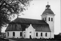 Fjärås kyrka