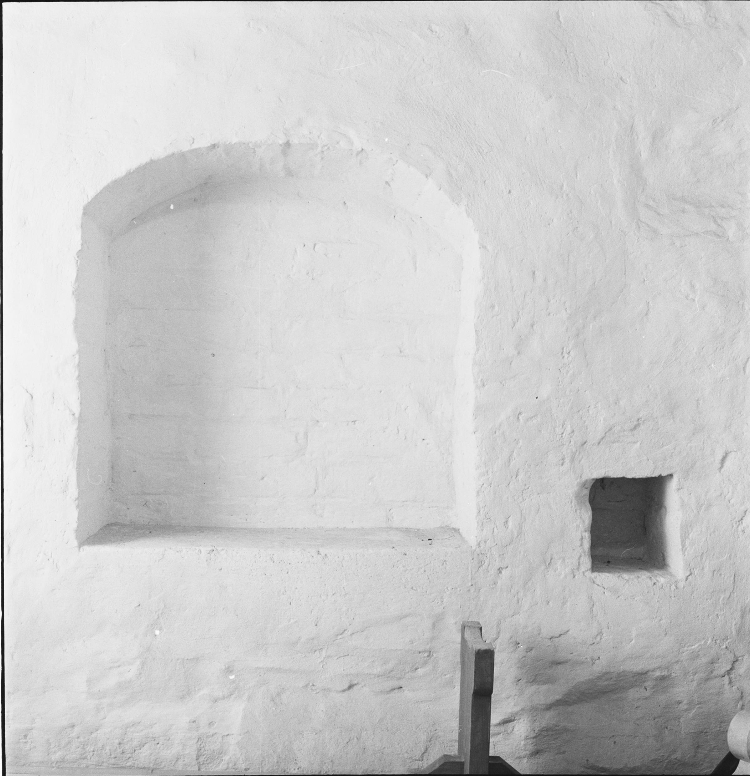 Nils Lagergren, Husby-Sjuhundra kyrka