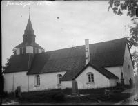 Femsjö kyrka