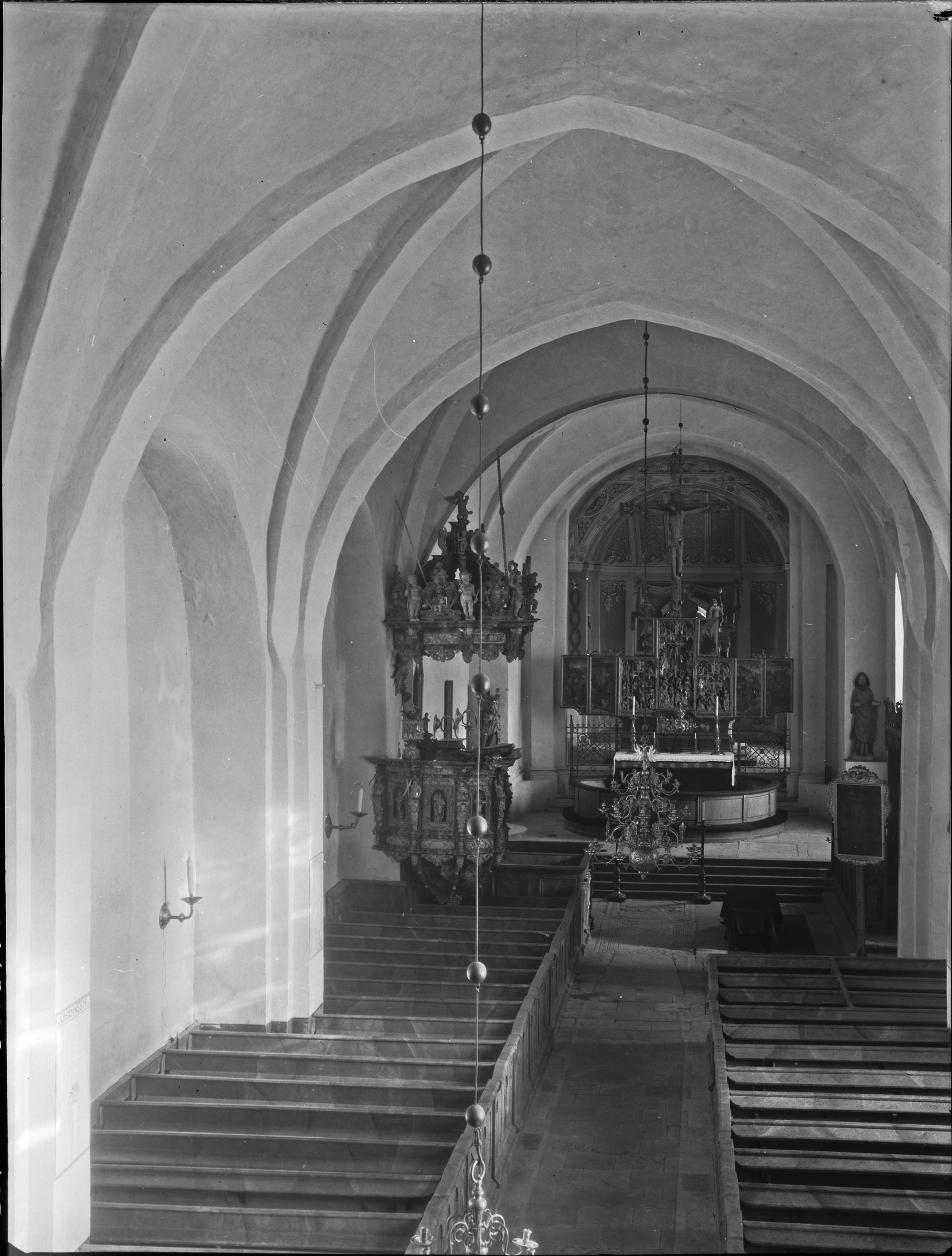 Iwar Anderson, Veckholms kyrka