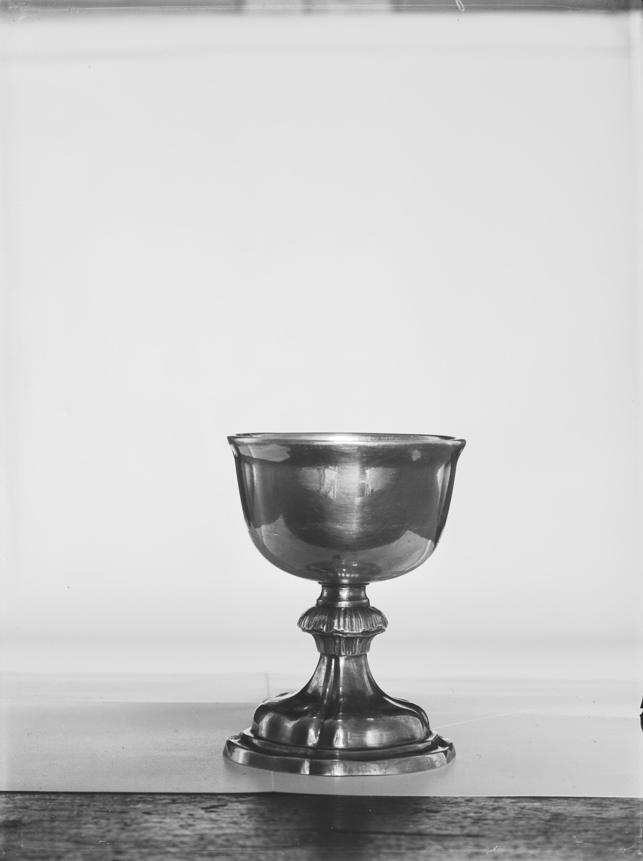 Nils Åzelius, Roslags-Bro kyrka