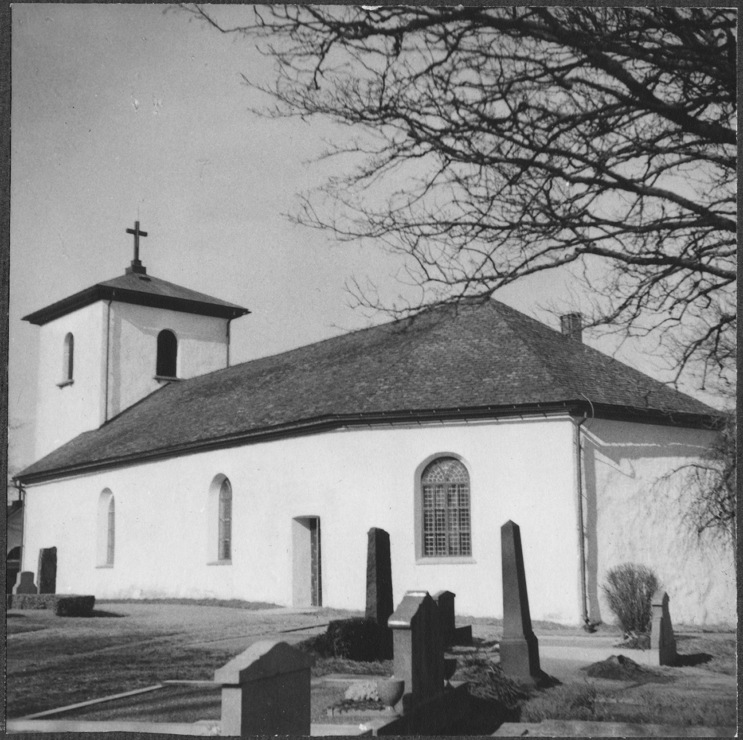 Adolf Niklasson, Väne- Åsaka kyrka