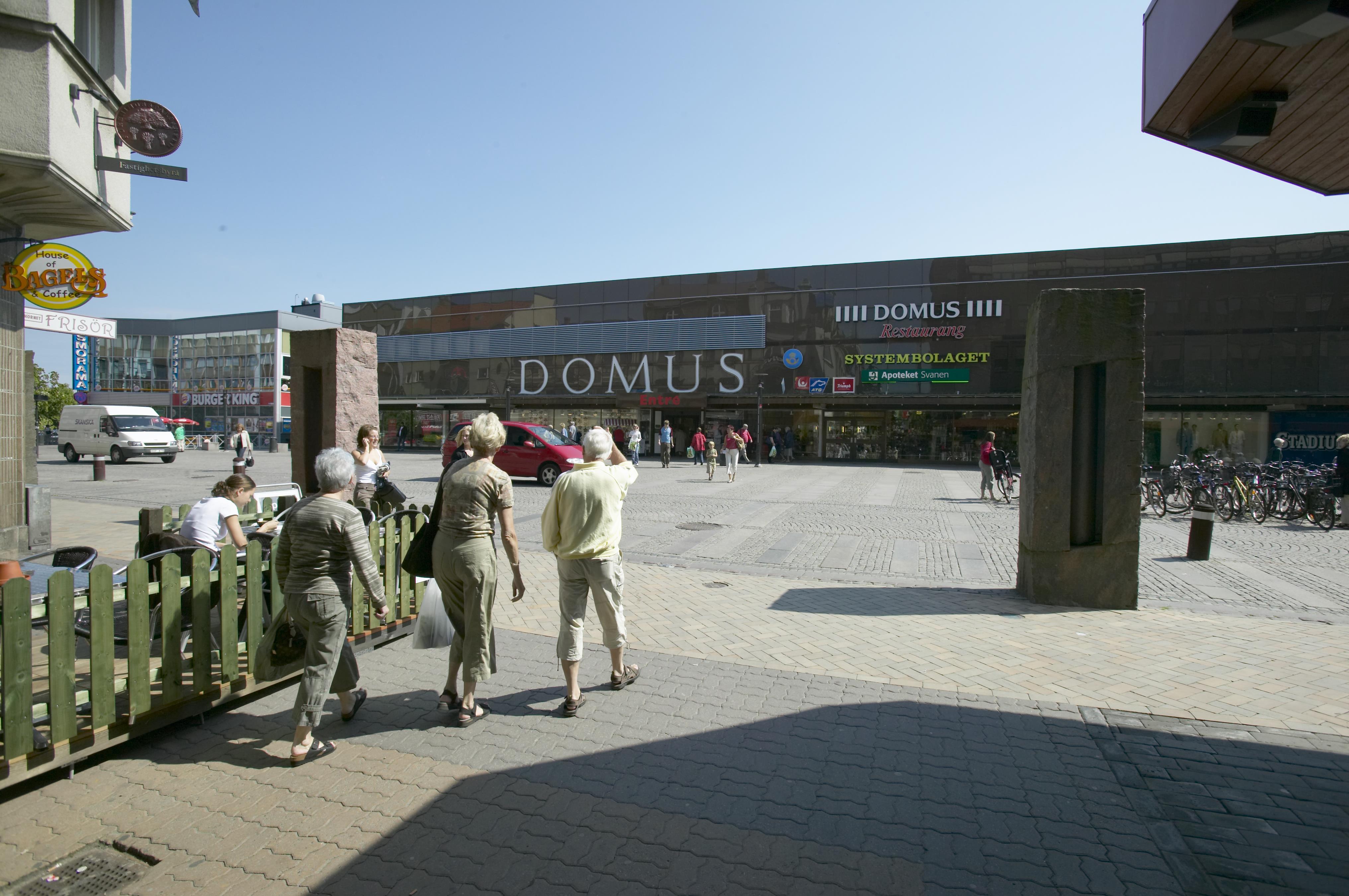 Bengt A Lundberg, Domus i Kristianstad