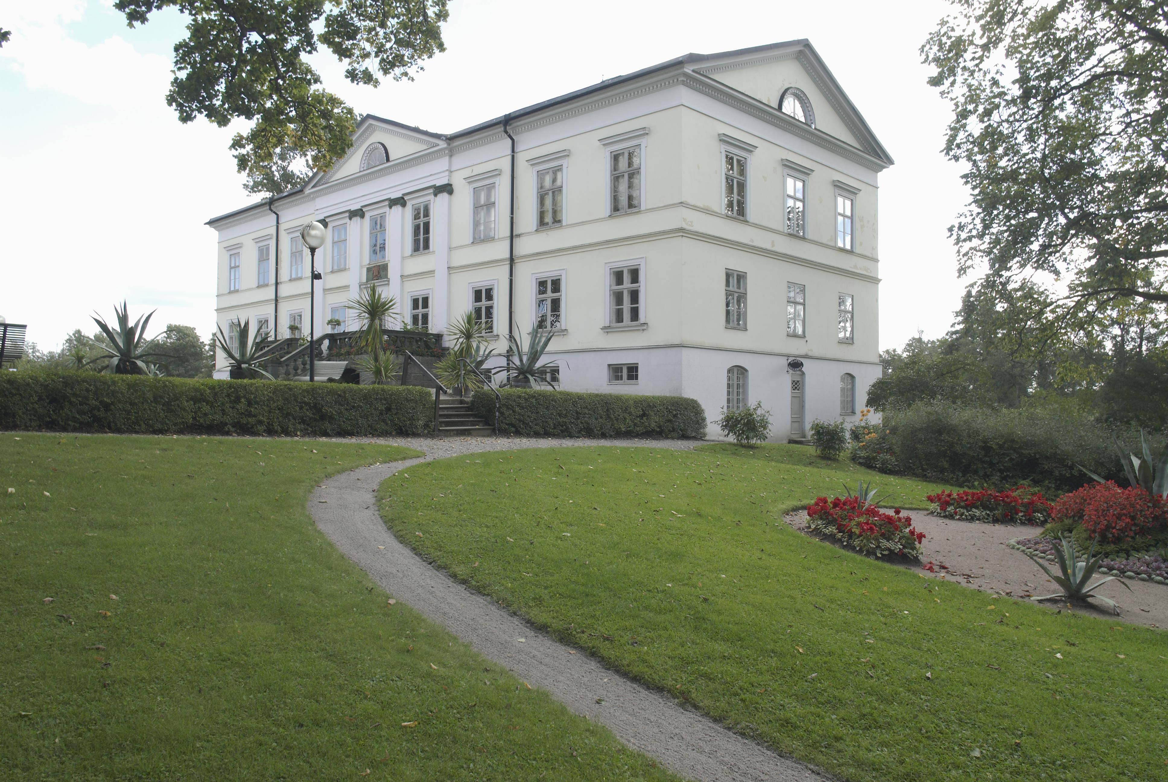 Bengt A Lundberg, Huseby bruk