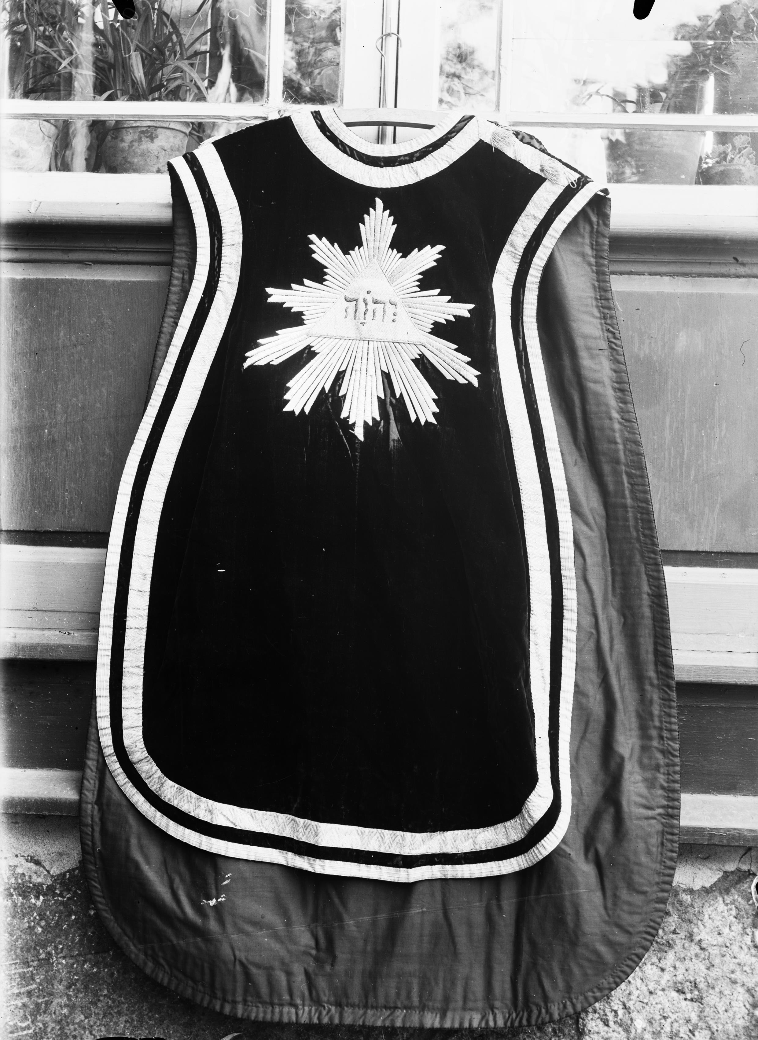 Anders Roland, Järpås kyrka