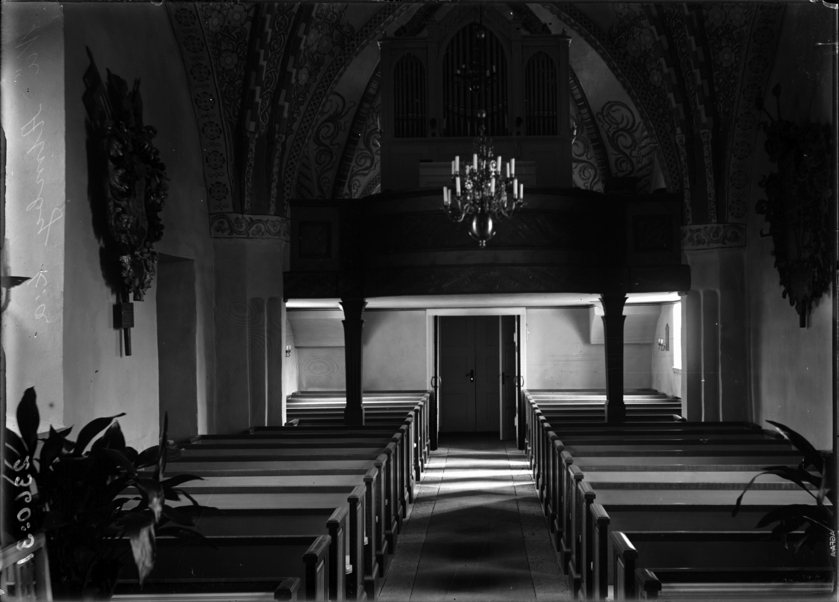 Bertil Waldén, Almby kyrka