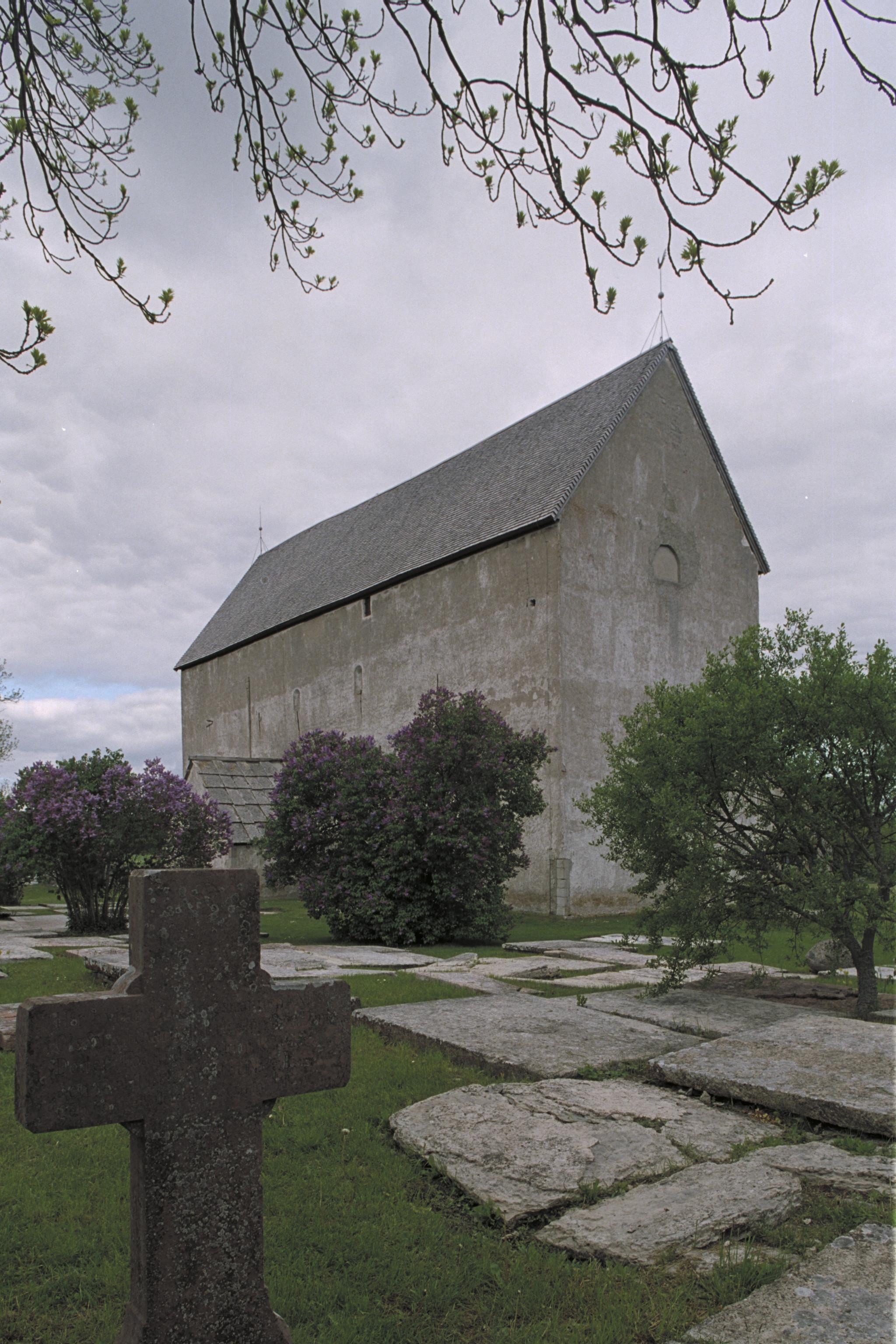 Bengt A Lundberg, Källa gamla kyrka