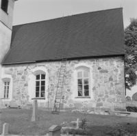 Husby-Sjuhundra kyrka