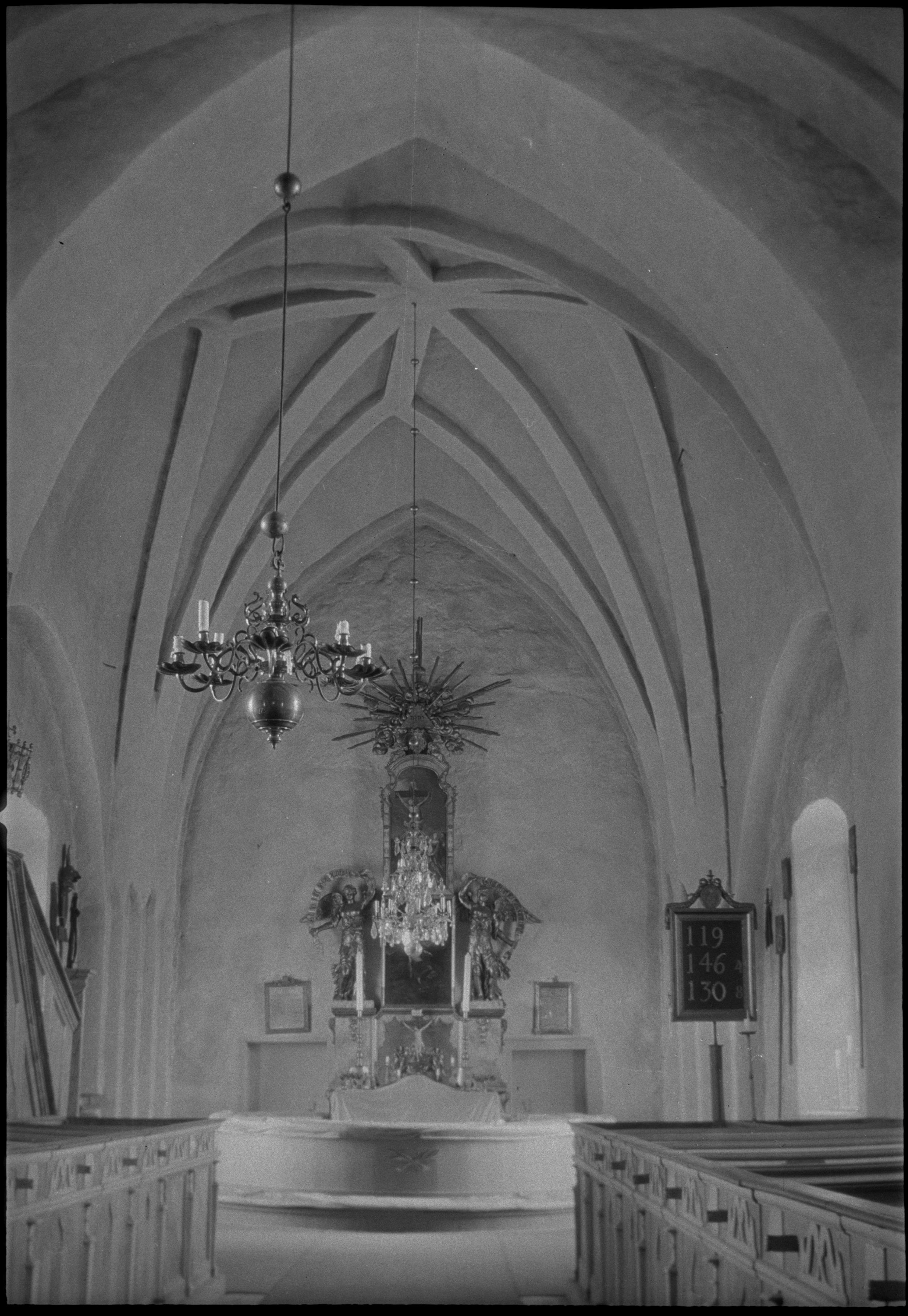 Berit Wallenberg, Skederids kyrka