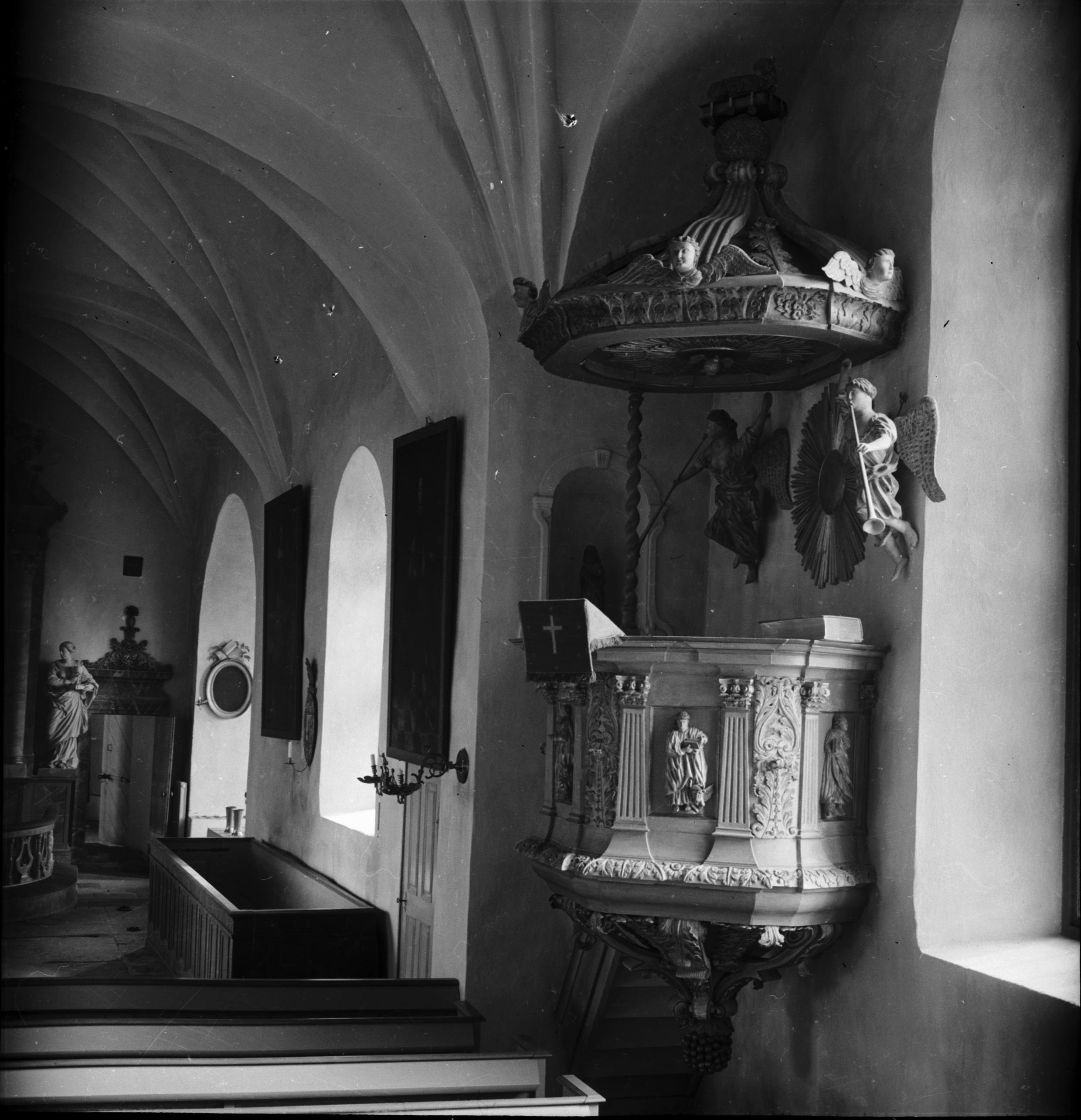 Ivar Schnell, Ludgo kyrka