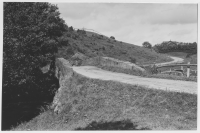 Naverstads socken, stenvalvsbro