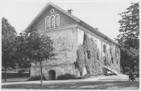 Alingsås, Jonas Alströmers magasin vid torget