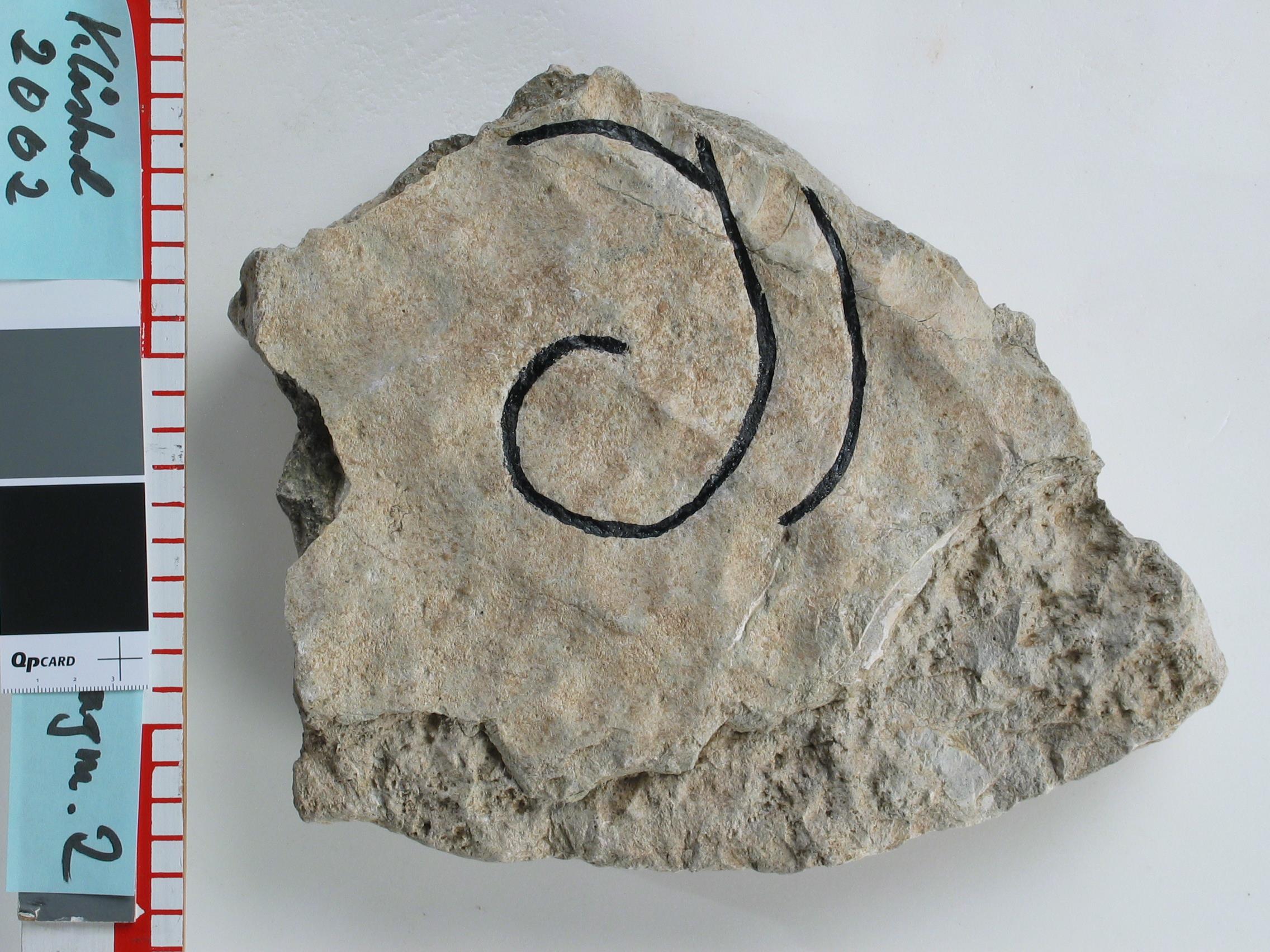 Bengt A Lundberg, ÖgNf2001 Klosterstad stenfragment