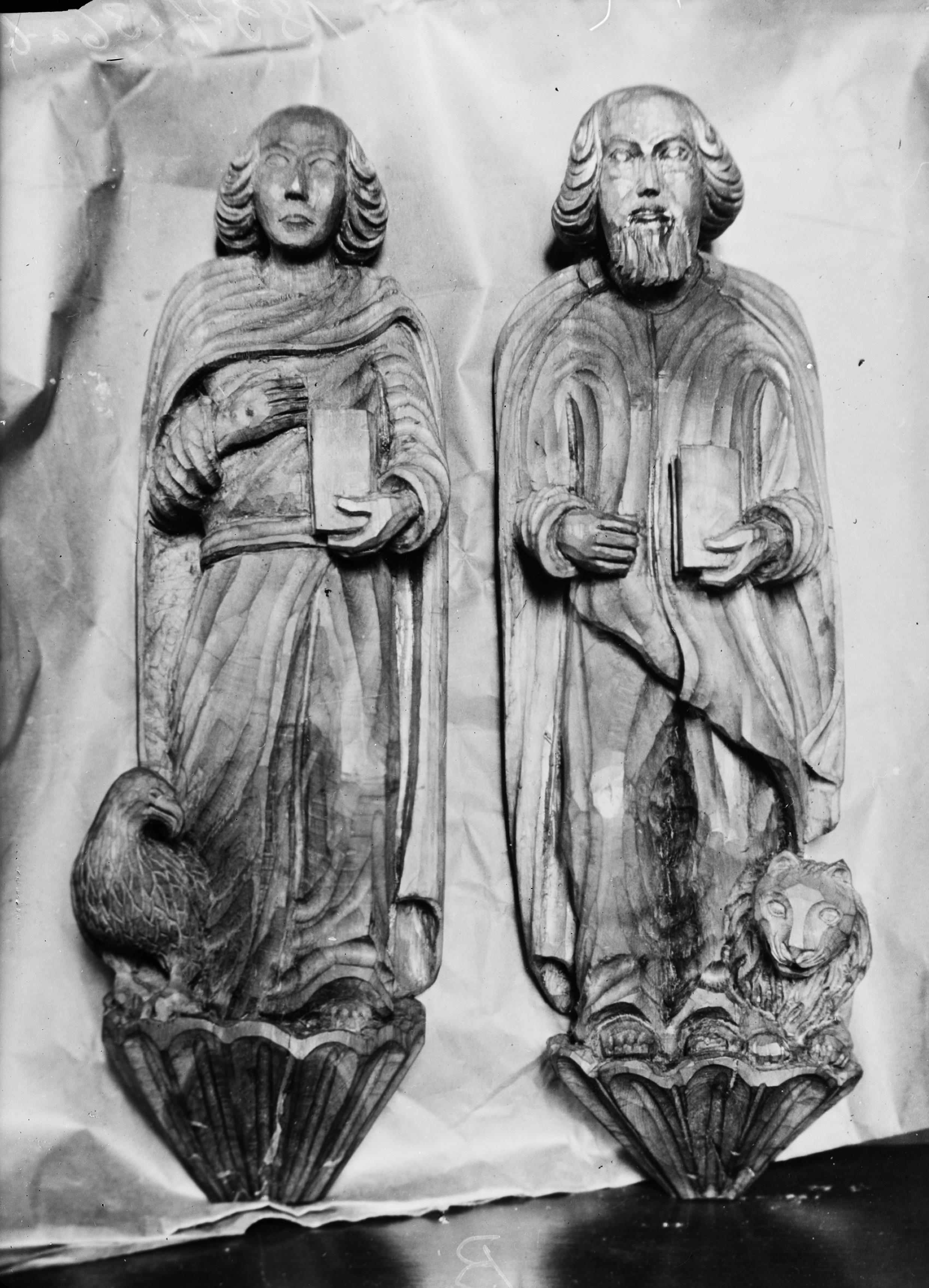 Olle Hellström, Hovs kyrka