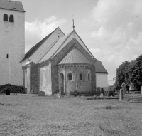 Vä, Sankta Maria kyrka