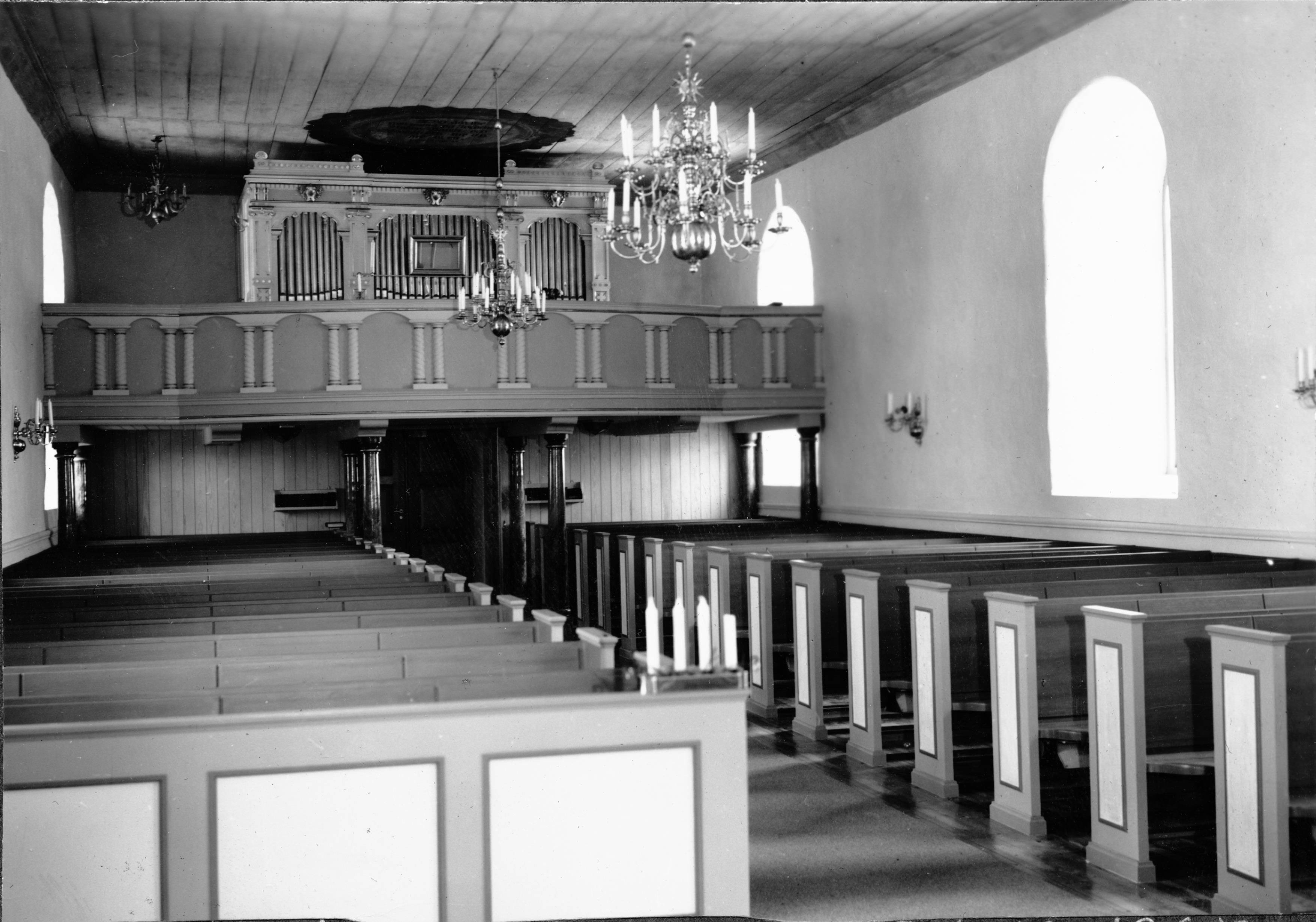 Adolf Niklasson, Breviks kyrka