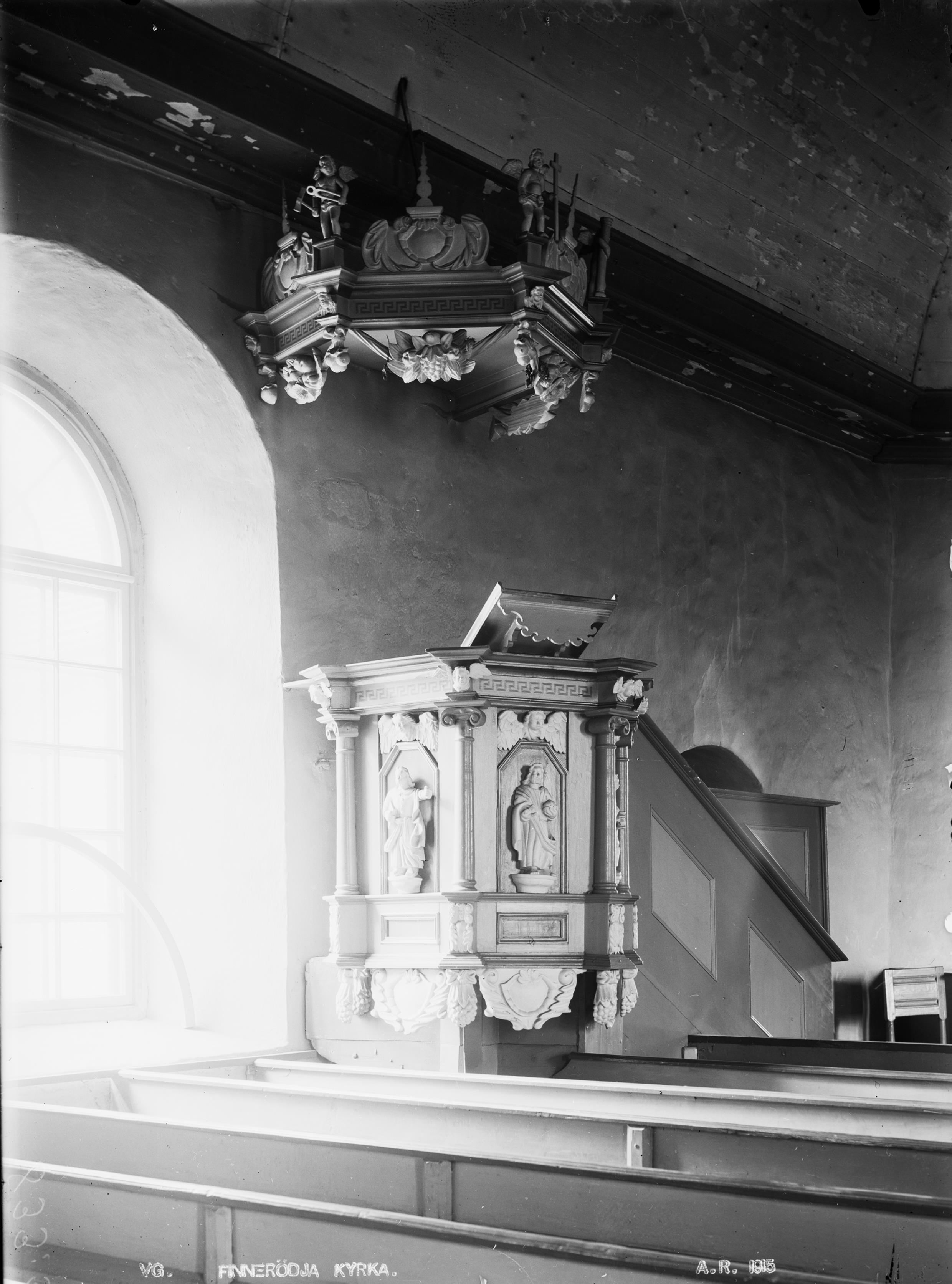Anders Roland, Finnerödja kyrka