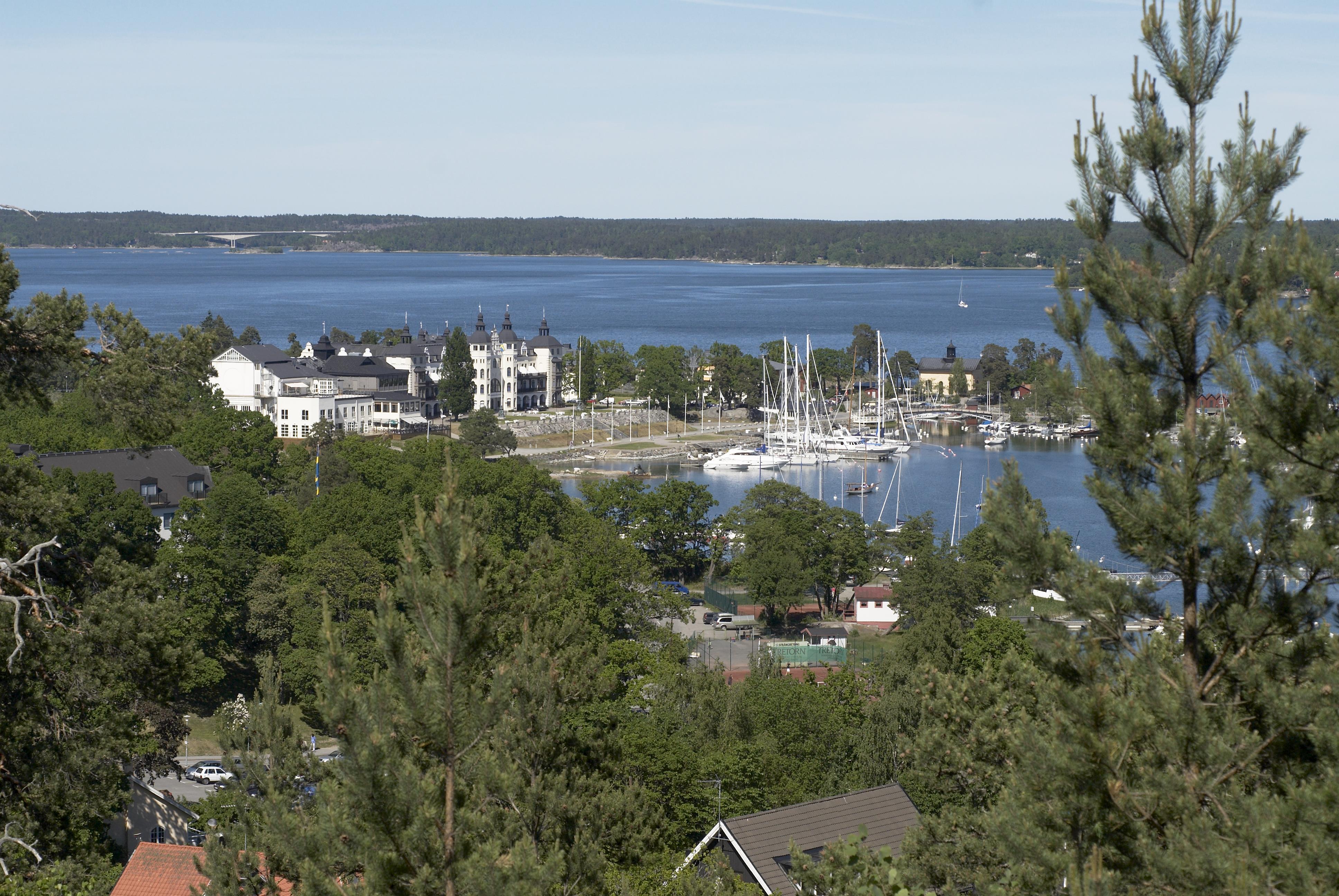Bengt A Lundberg, Grand hotell i Saltsjöbaden