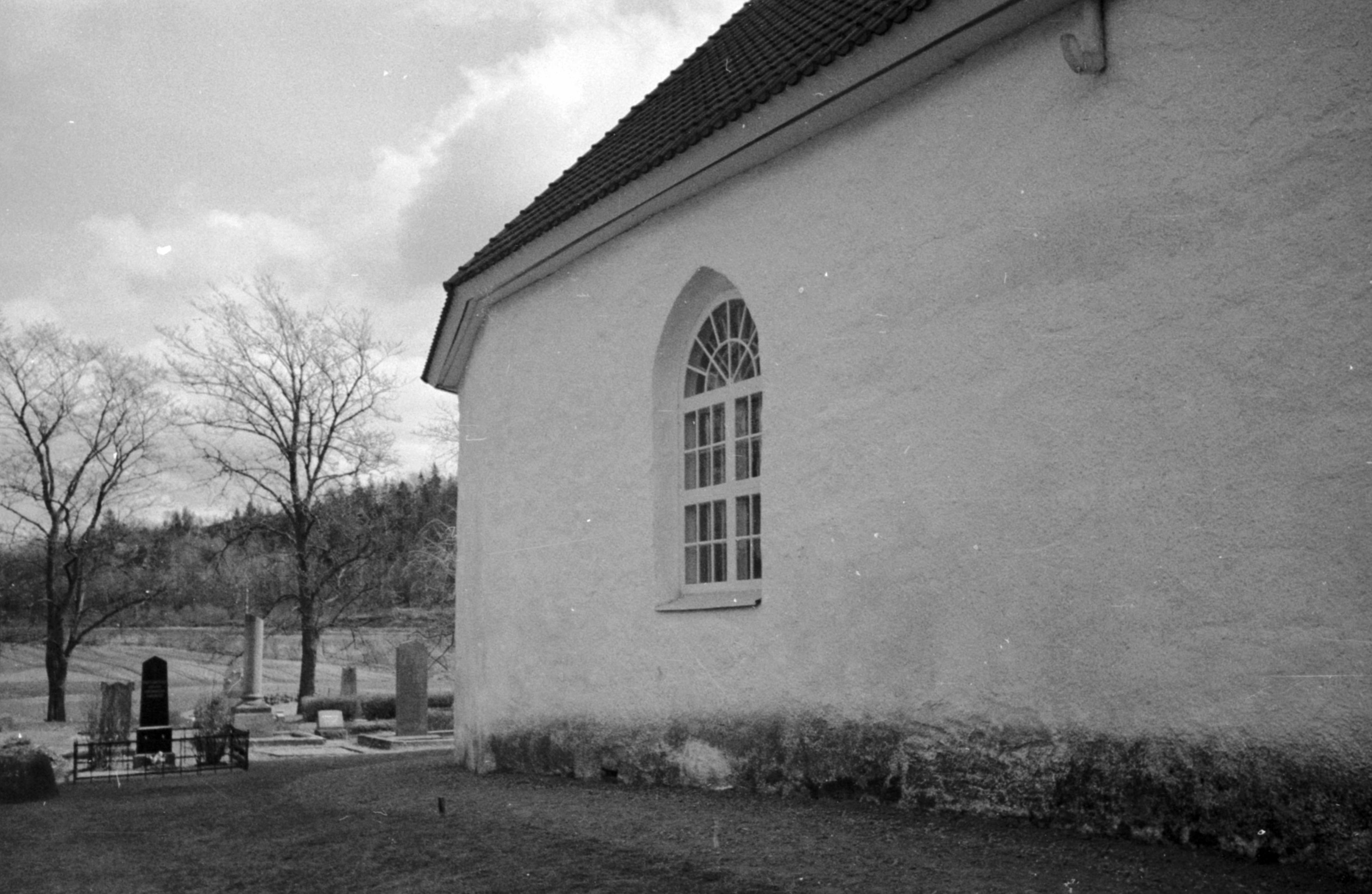 Bertil Berthelson, Bro kyrka