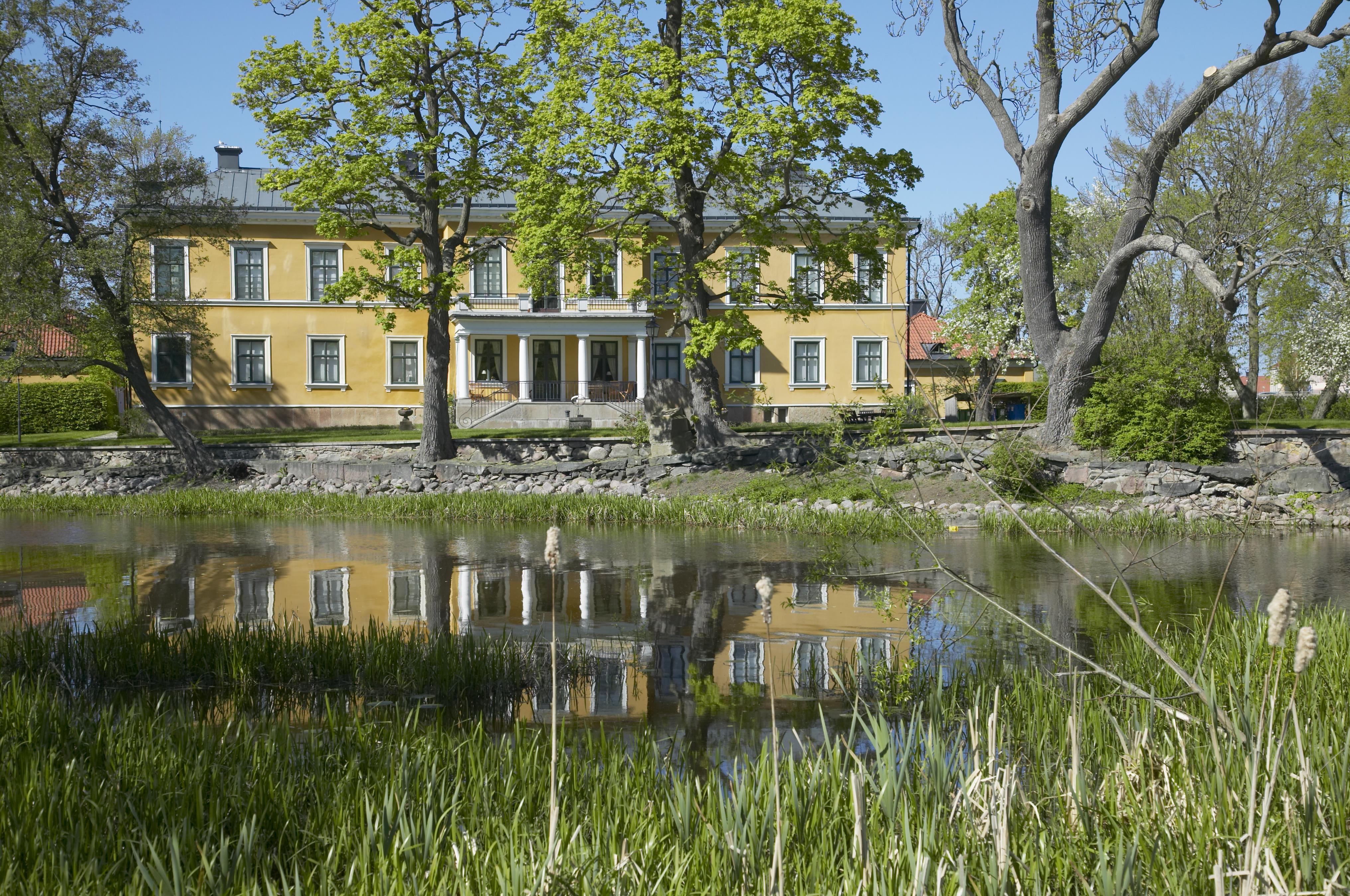 Bengt A Lundberg, Mariestad Marieholm 1:5