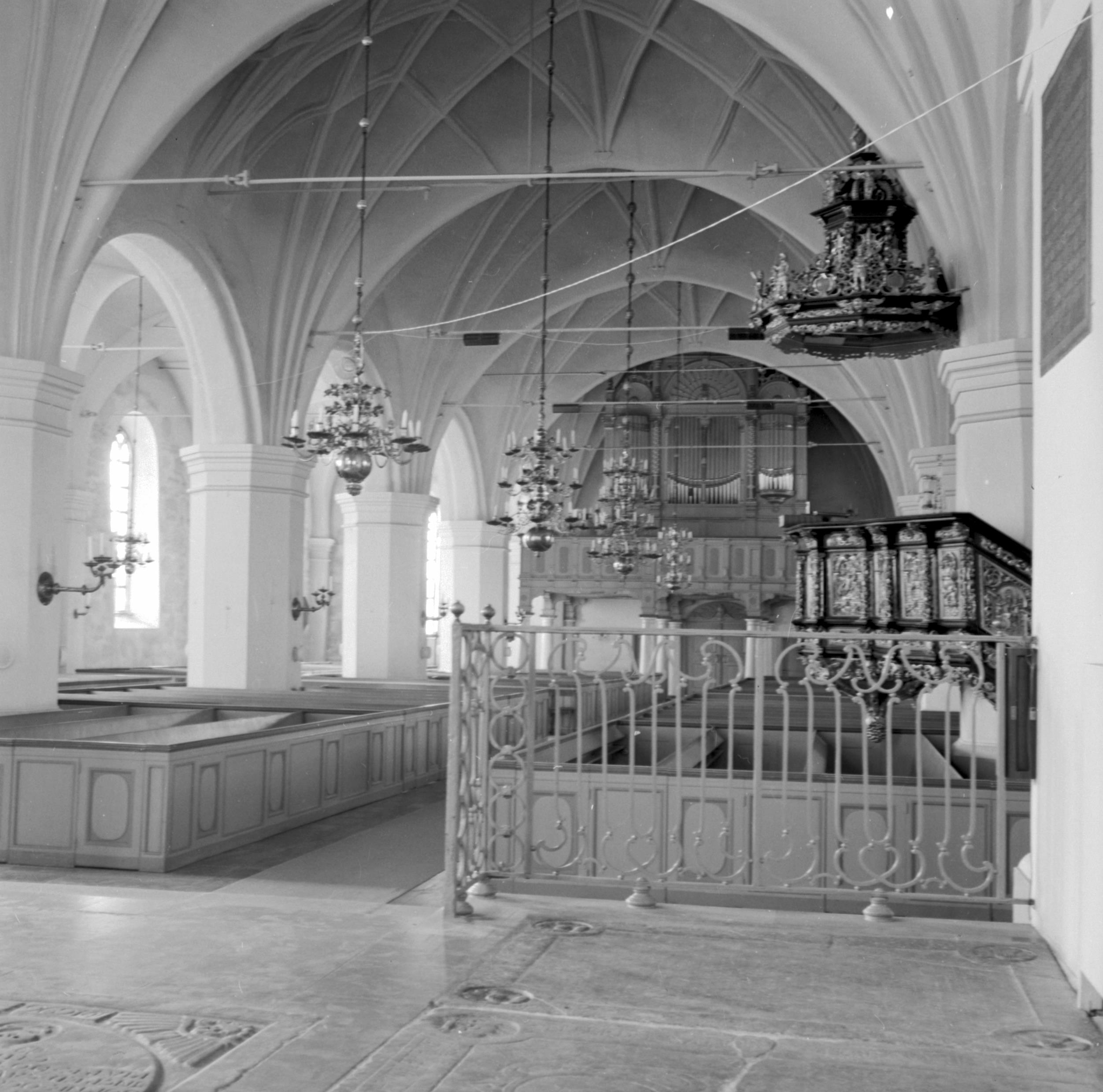 Åke Nisbeth, Heliga Trefaldighetskyrkan
