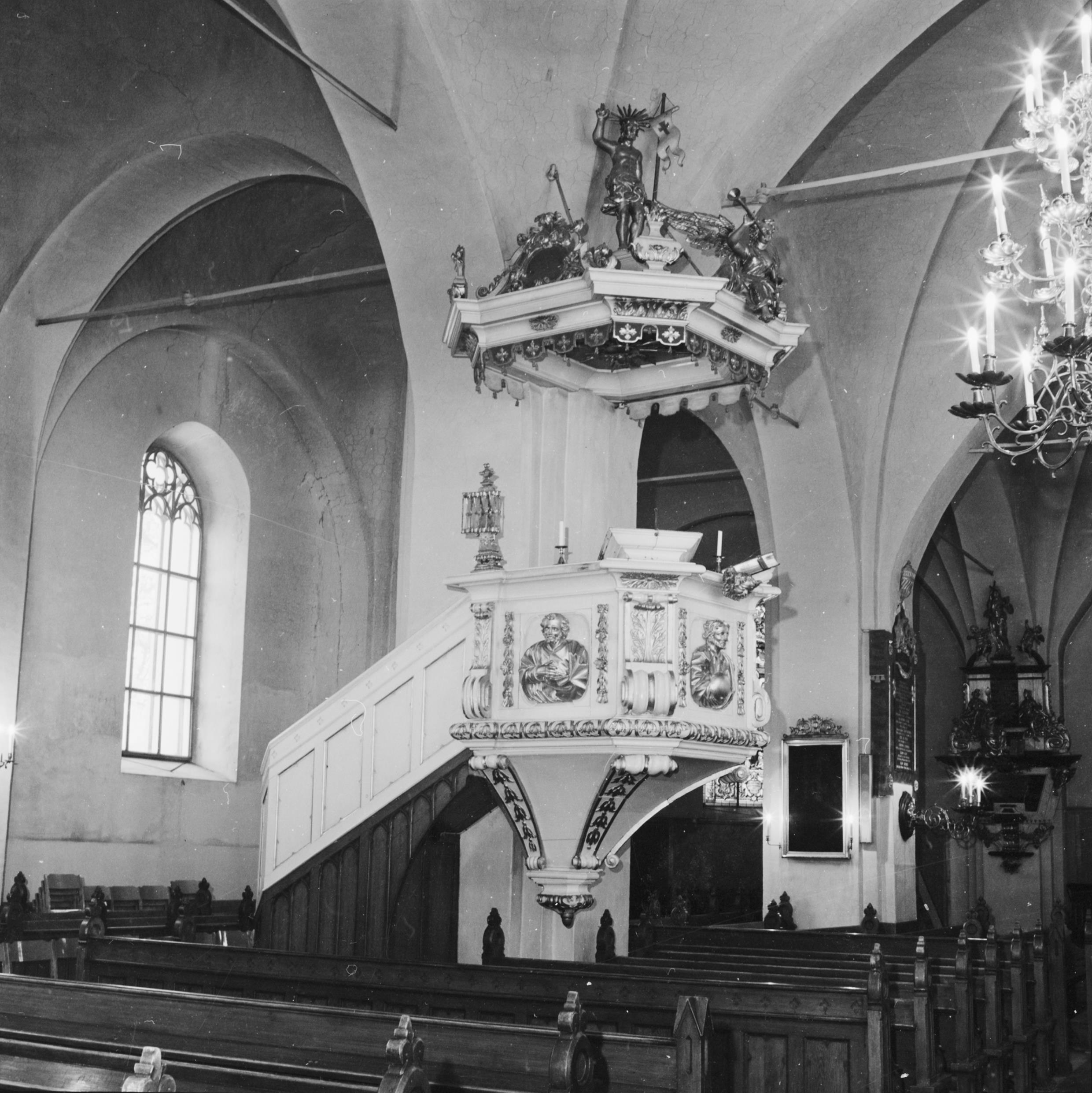 Marianne Bratt Gustafsson, Köpings kyrka
