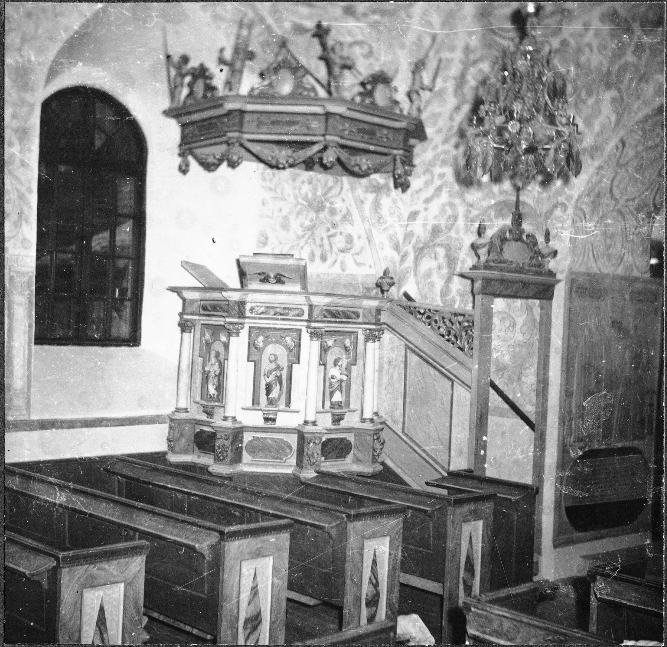 Olle Hellström, Råda kyrka