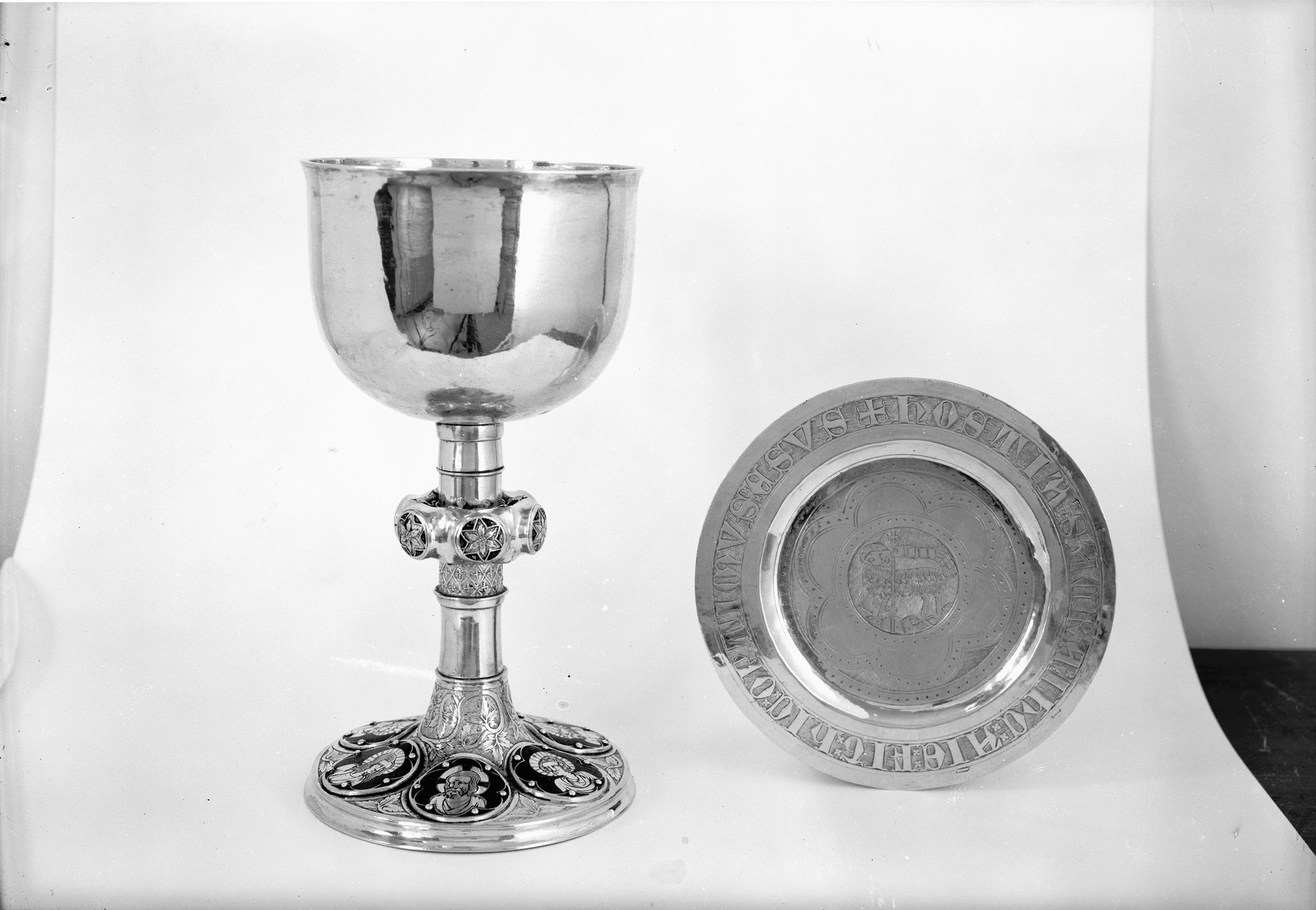 Nils Lagergren, Närtuna kyrka