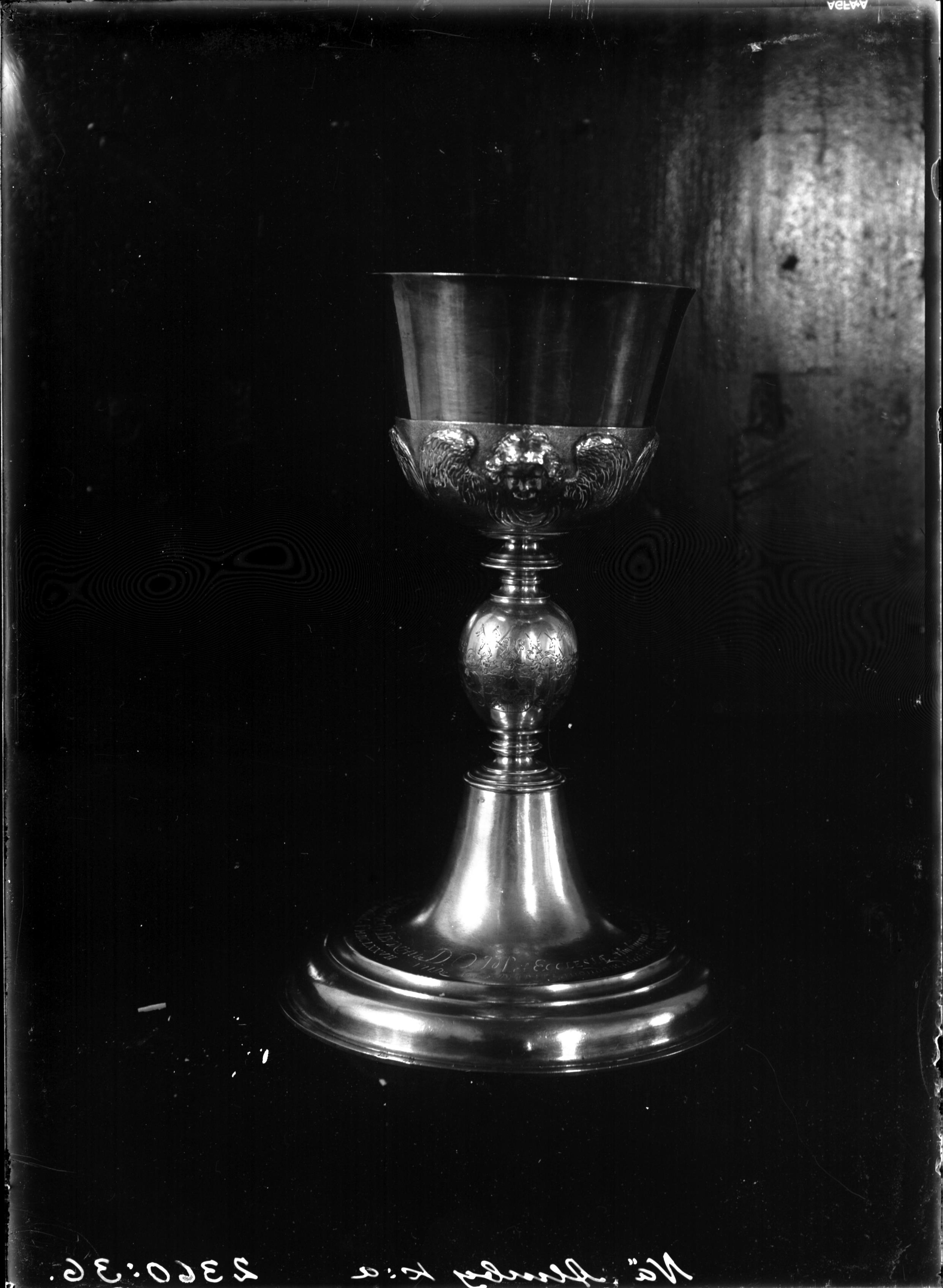 Bertil Waldén, Almby kyrka