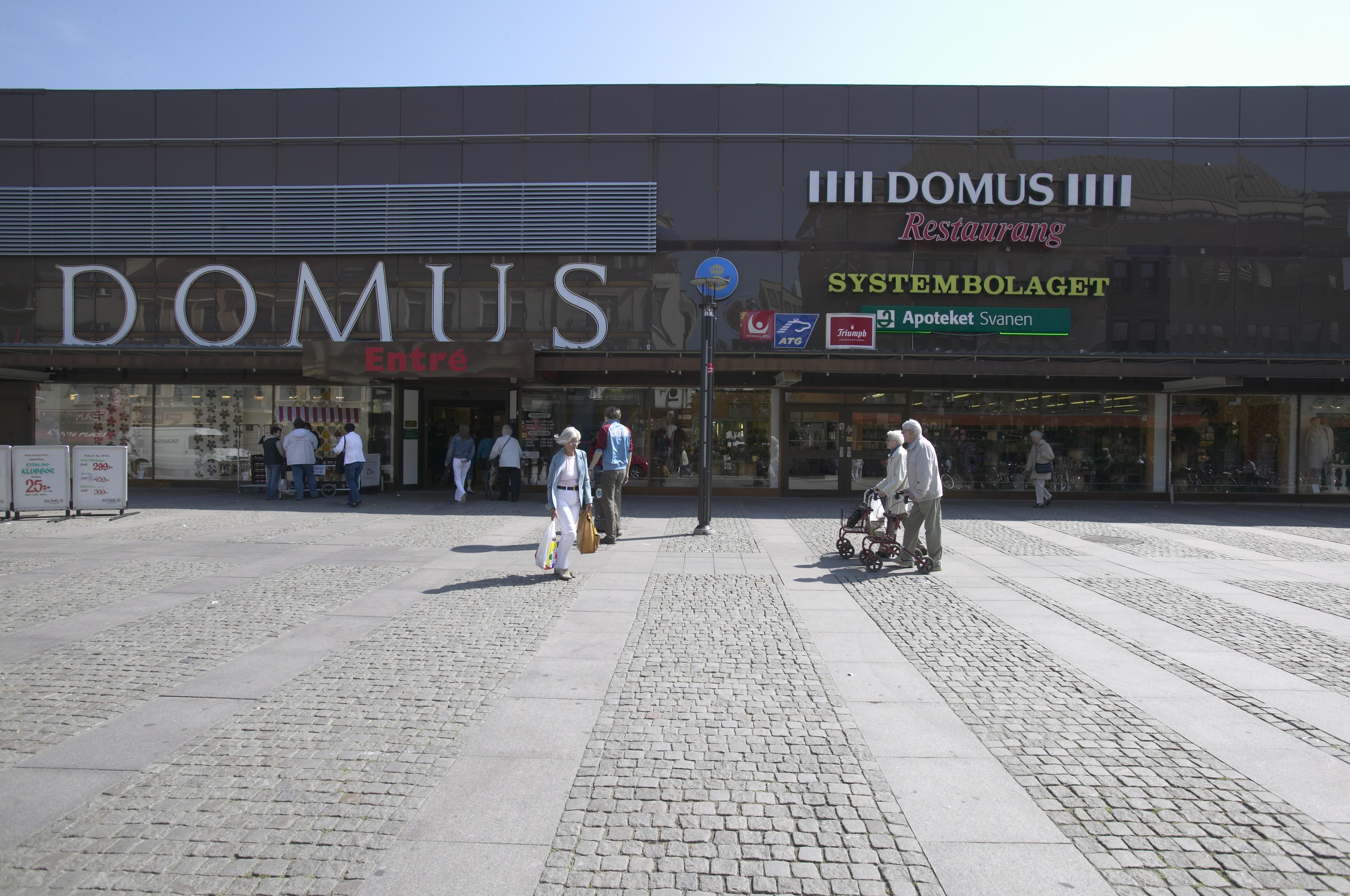 Bengt A Lundberg, Domus i Kristianstad