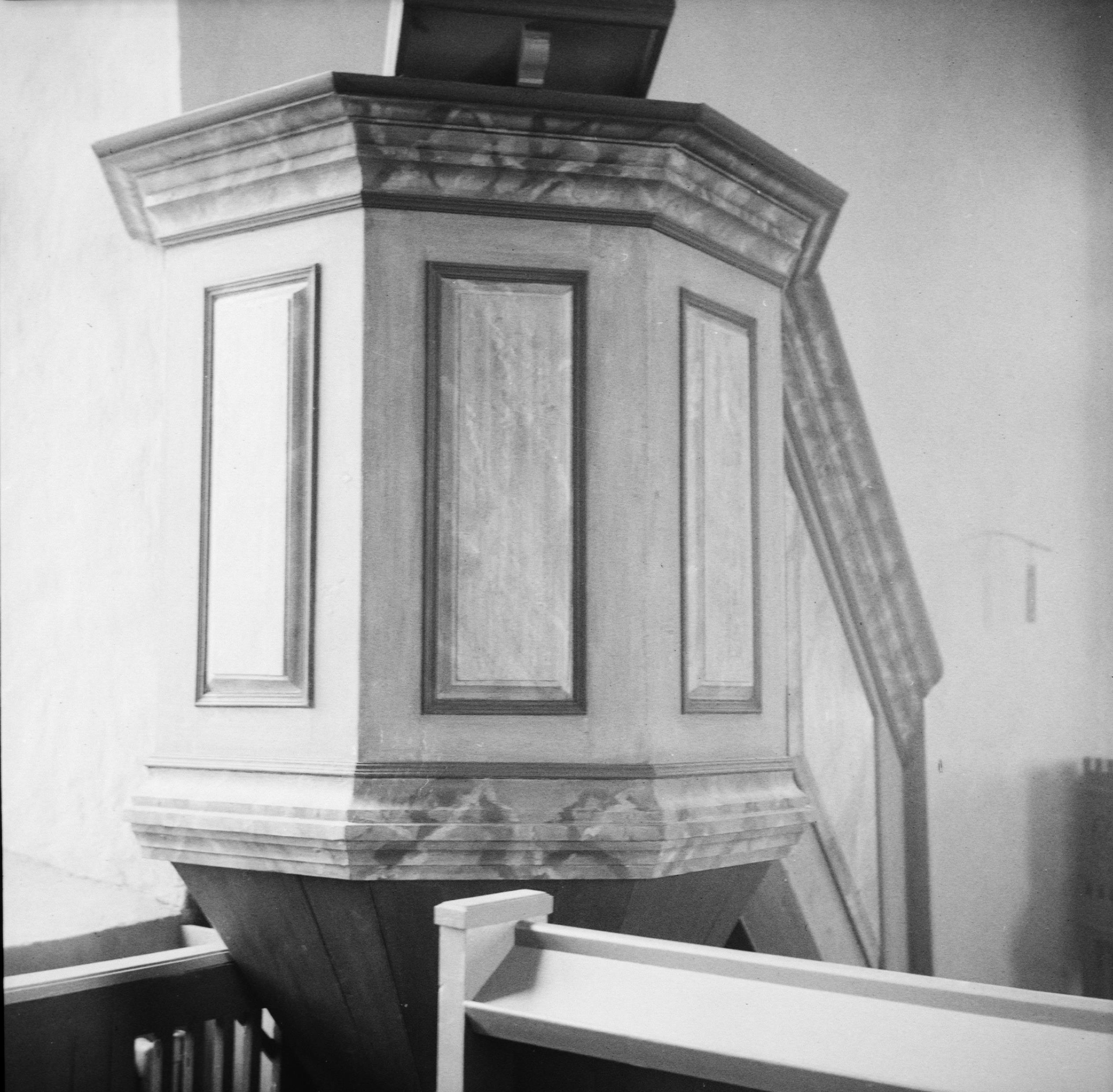 Olle Hellström, Bitterna kyrka