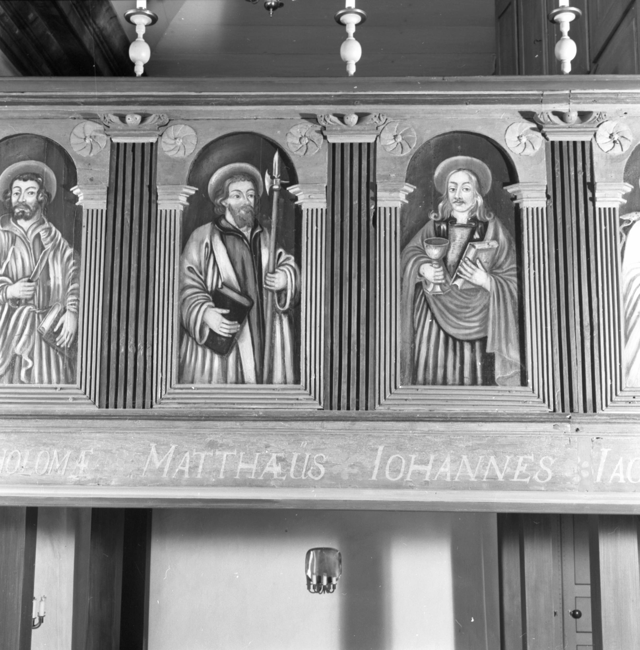 Sören Hallgren, Hålta kyrka