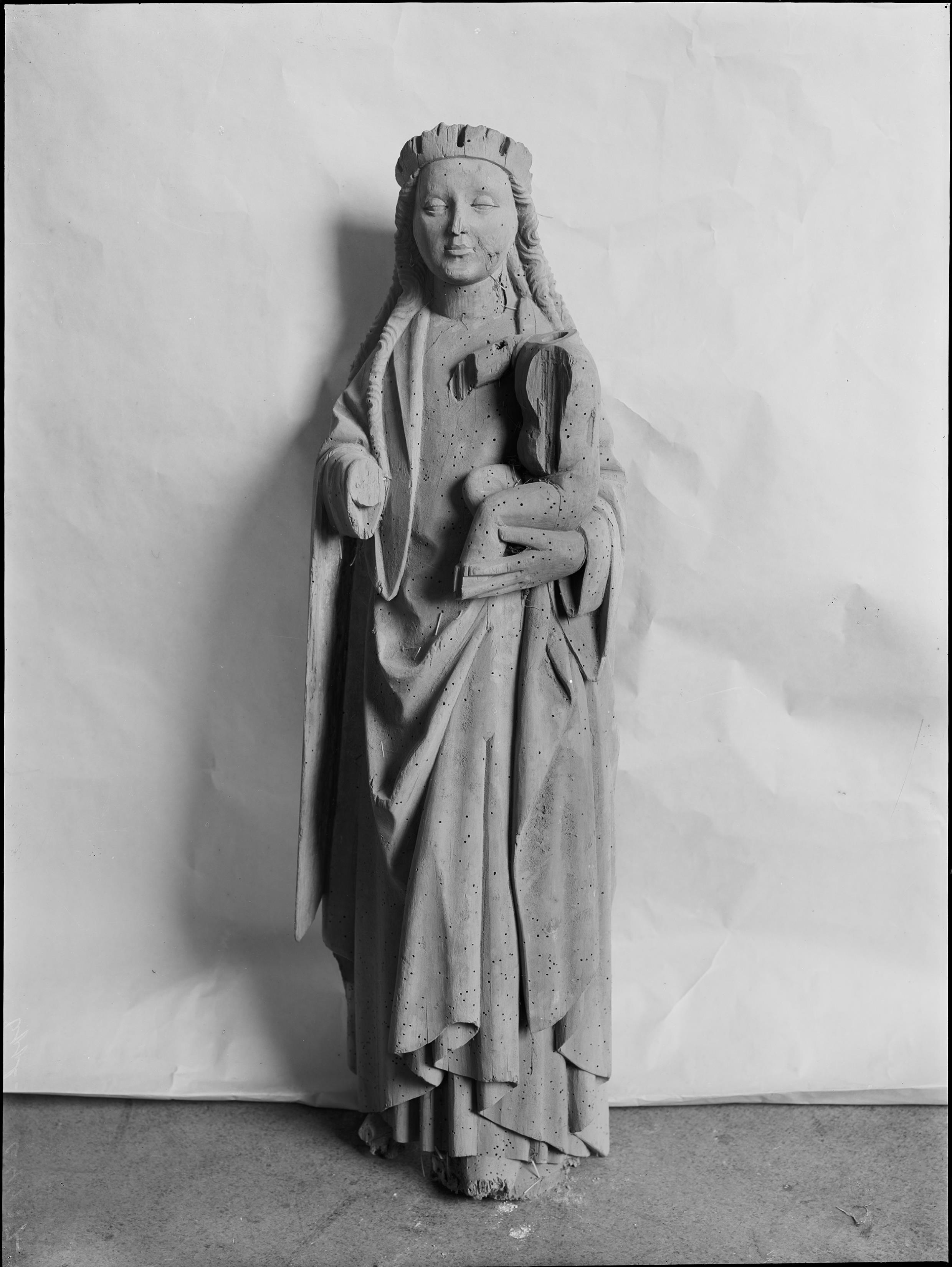 A. Lundmark, Breds kyrka