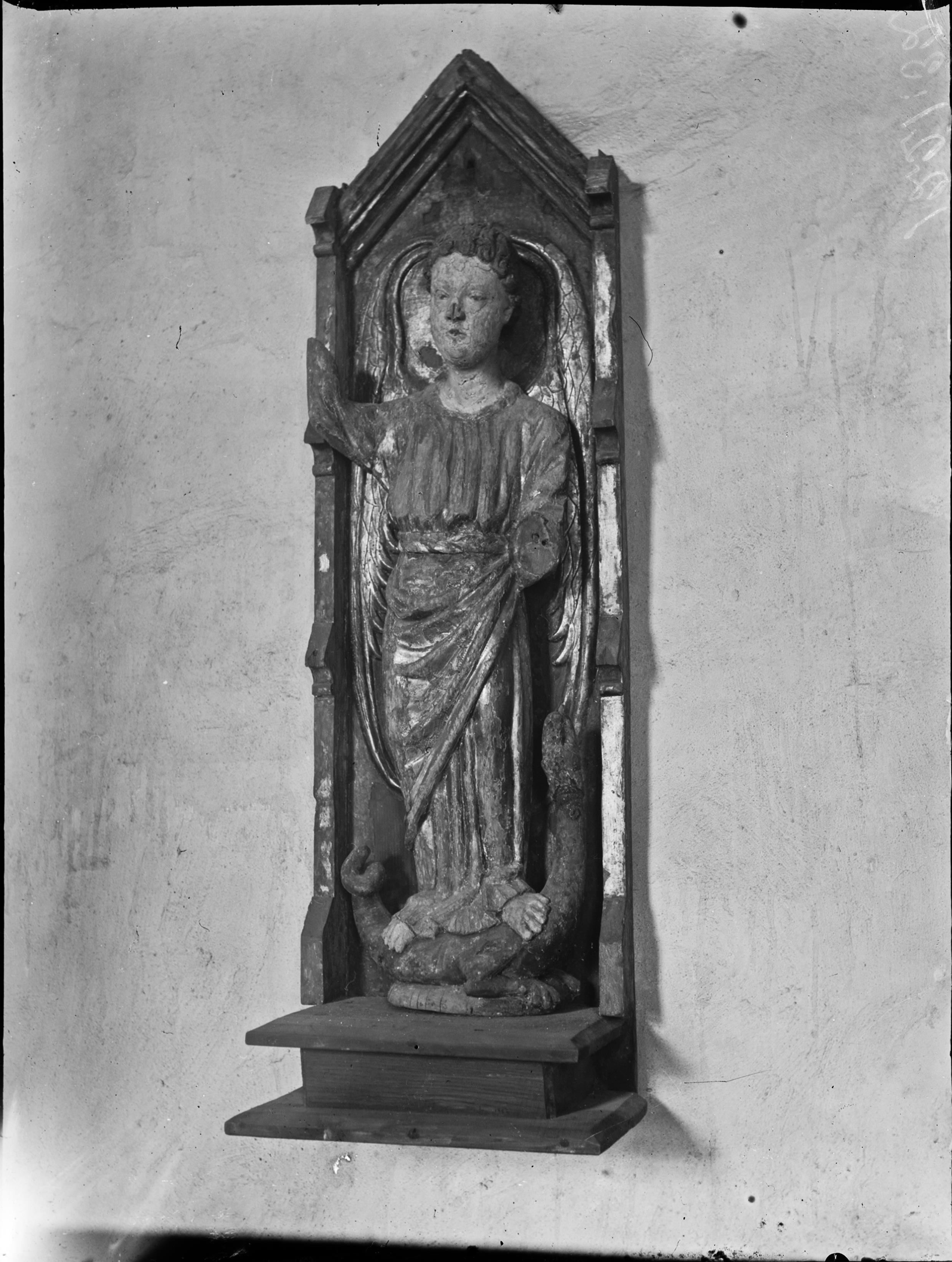 Alfred Nilson, Valö kyrka