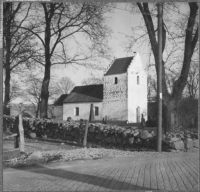 Södra Åsums gamla kyrka