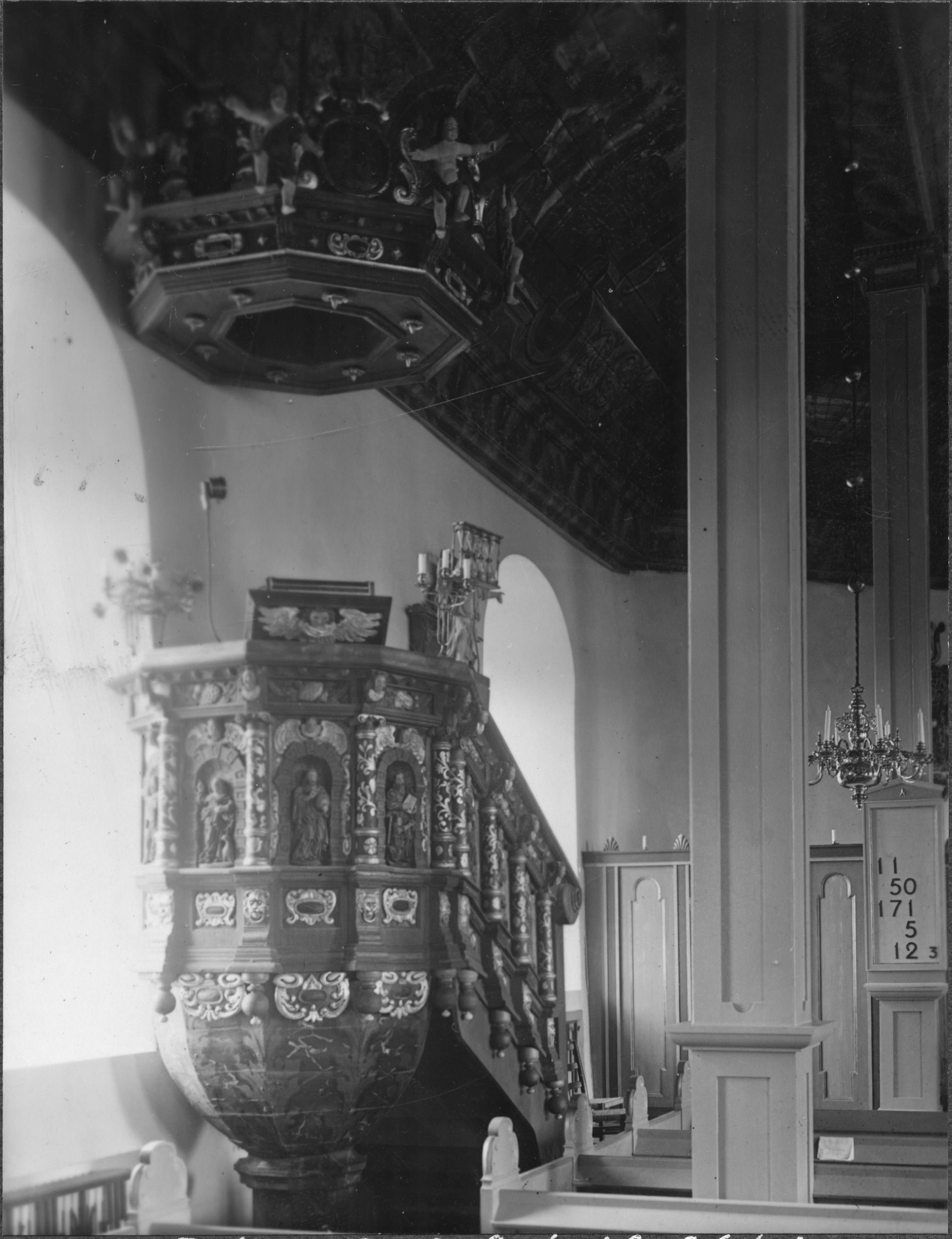 Adolf Niklasson, Västra Tunhems kyrka