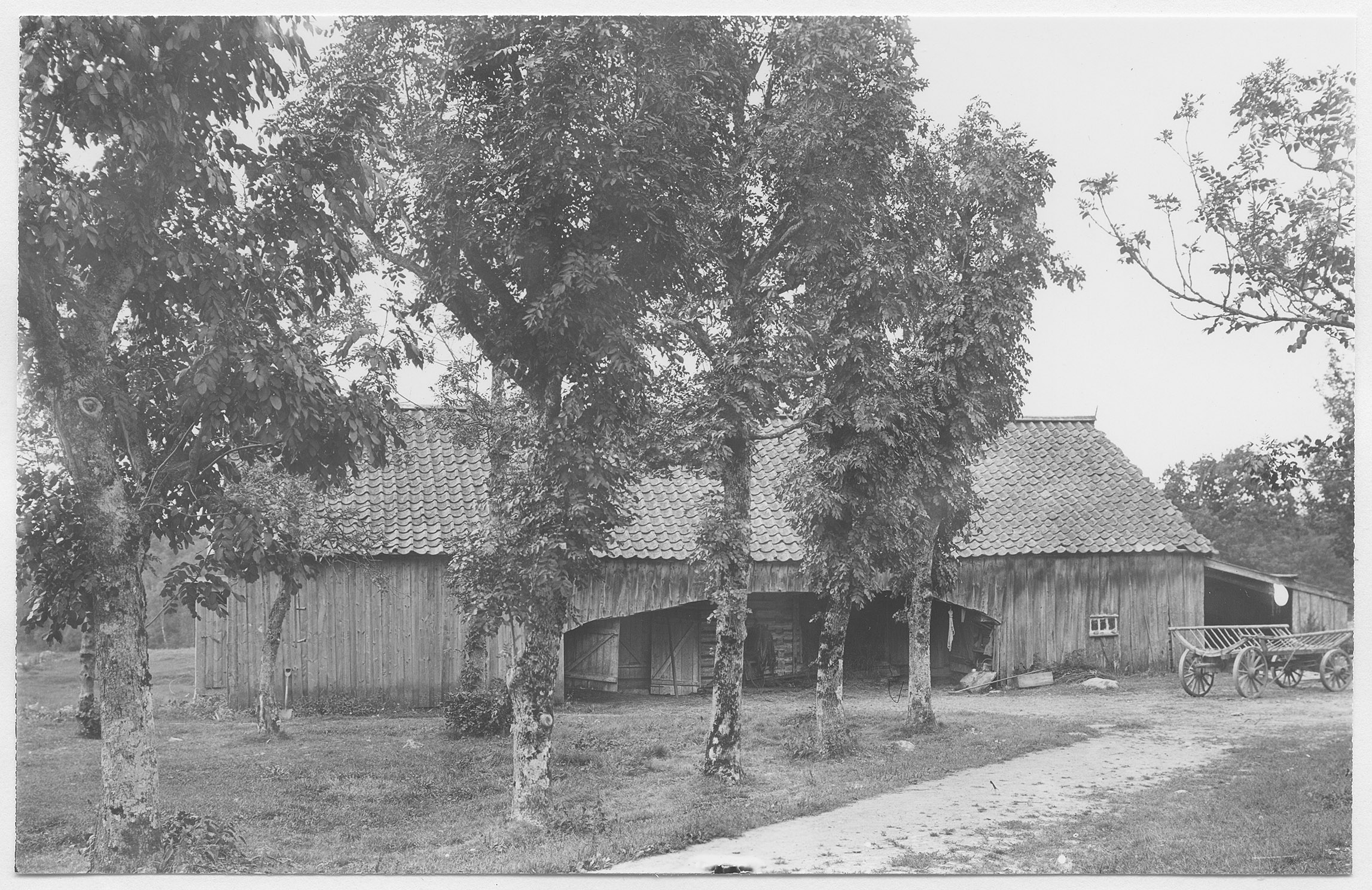 Mårten Sjöbeck, Ödenäs socken, fägårdsbyggnad av sydvästgötsk form