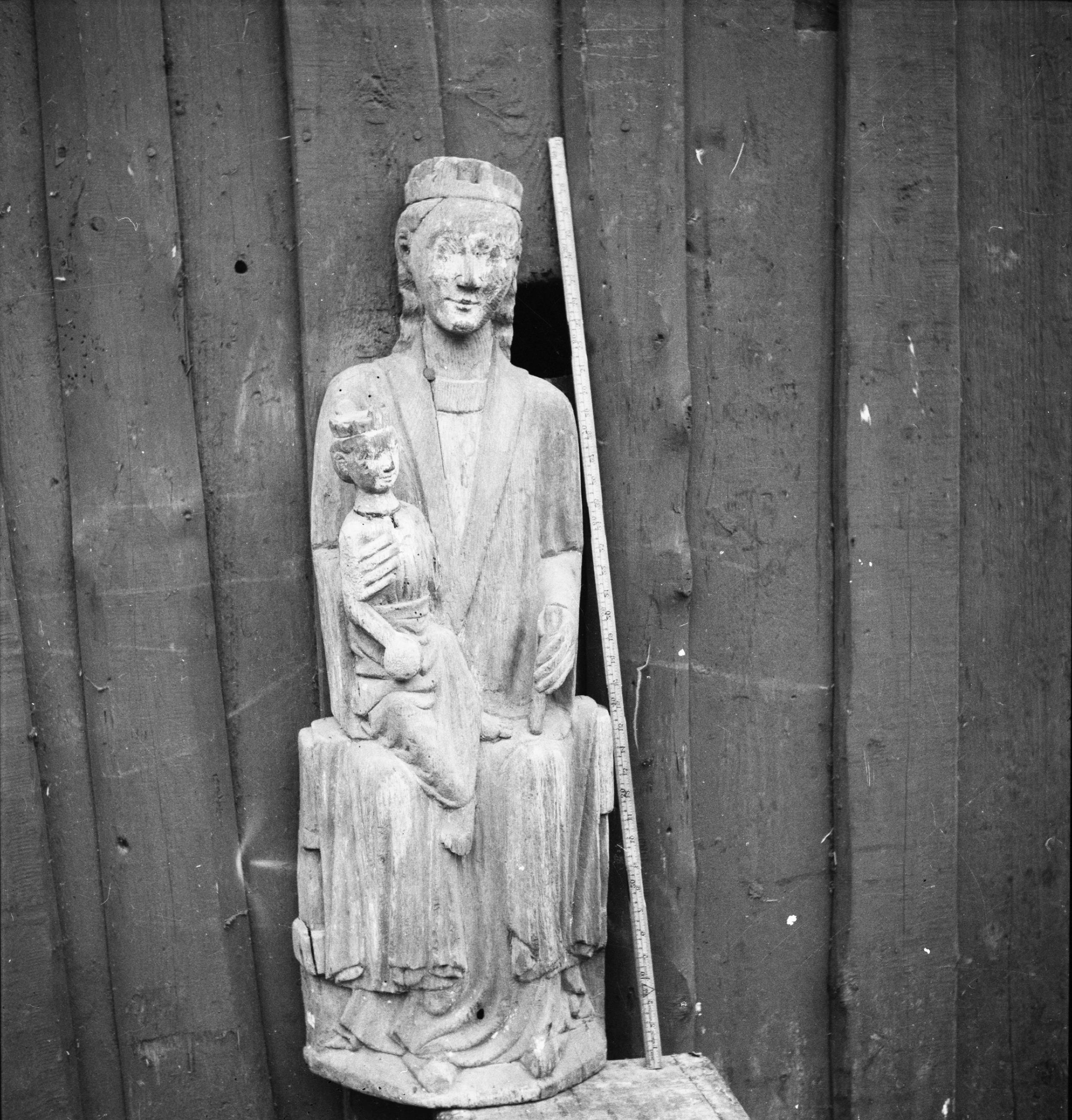 Olle Hellström, Molla kyrka