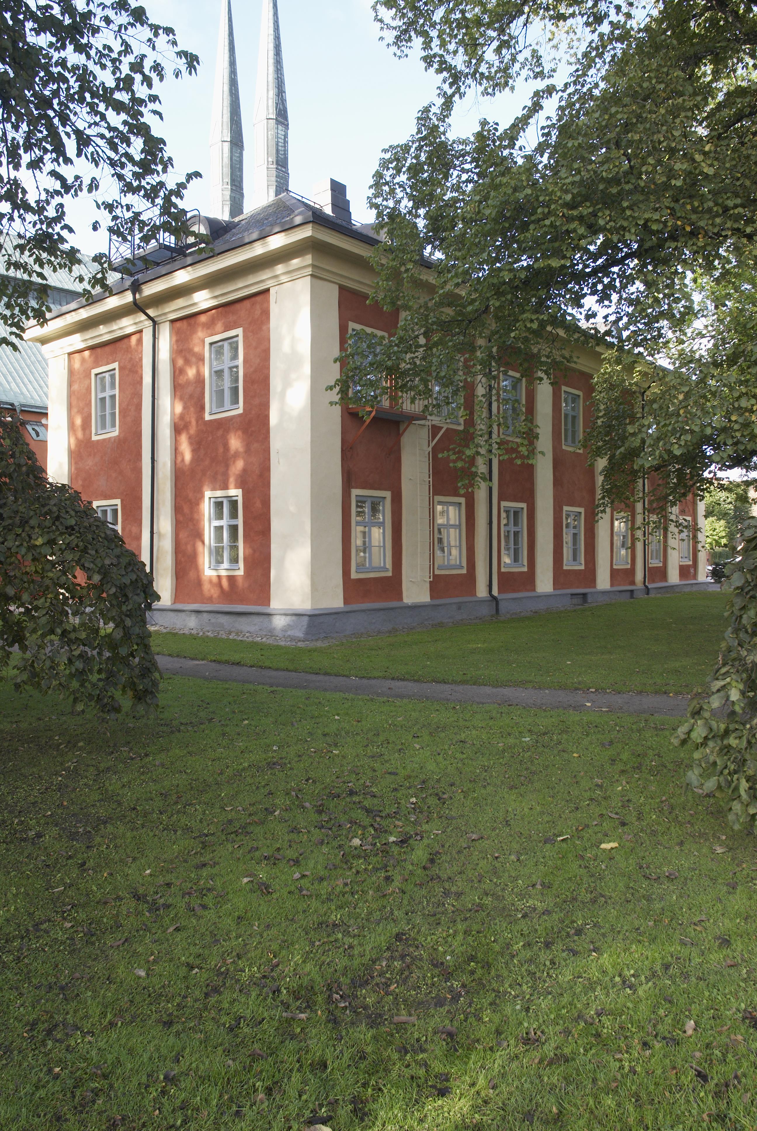 Bengt A Lundberg, Karolinerhuset i Växjö