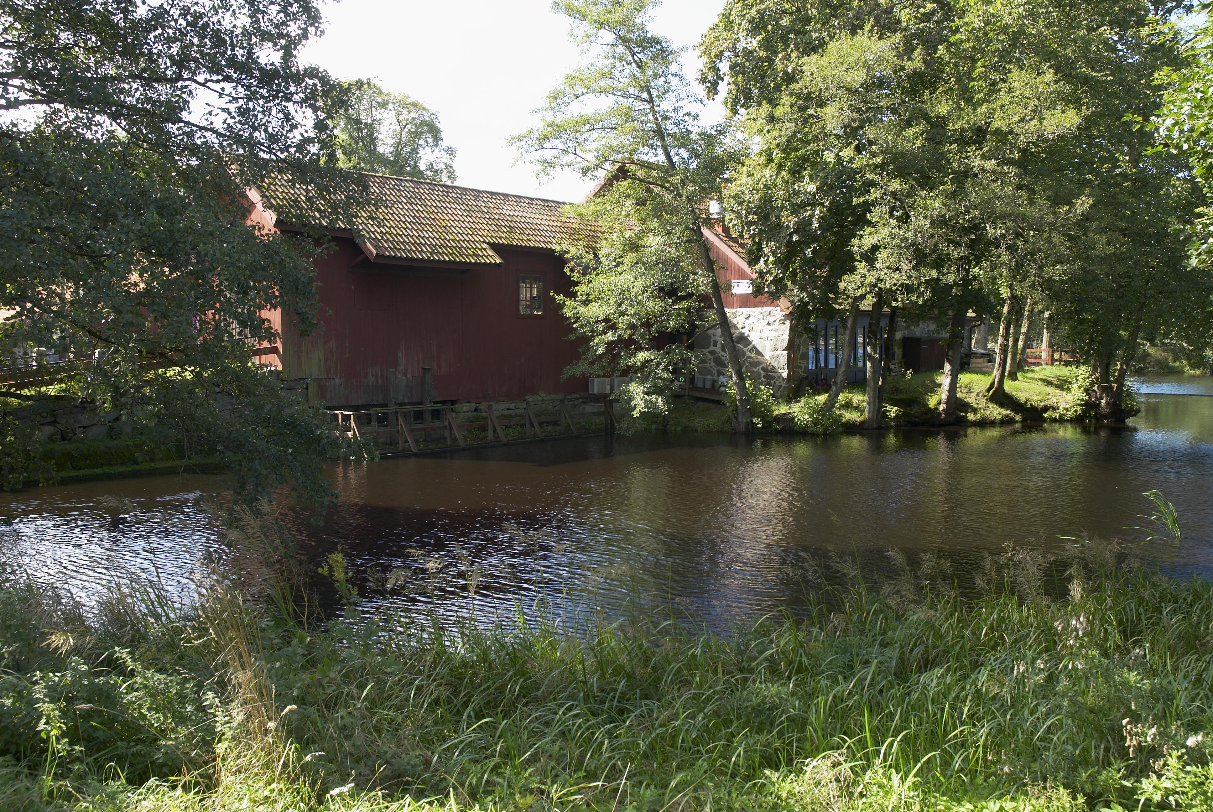 Bengt A Lundberg, Huseby bruk