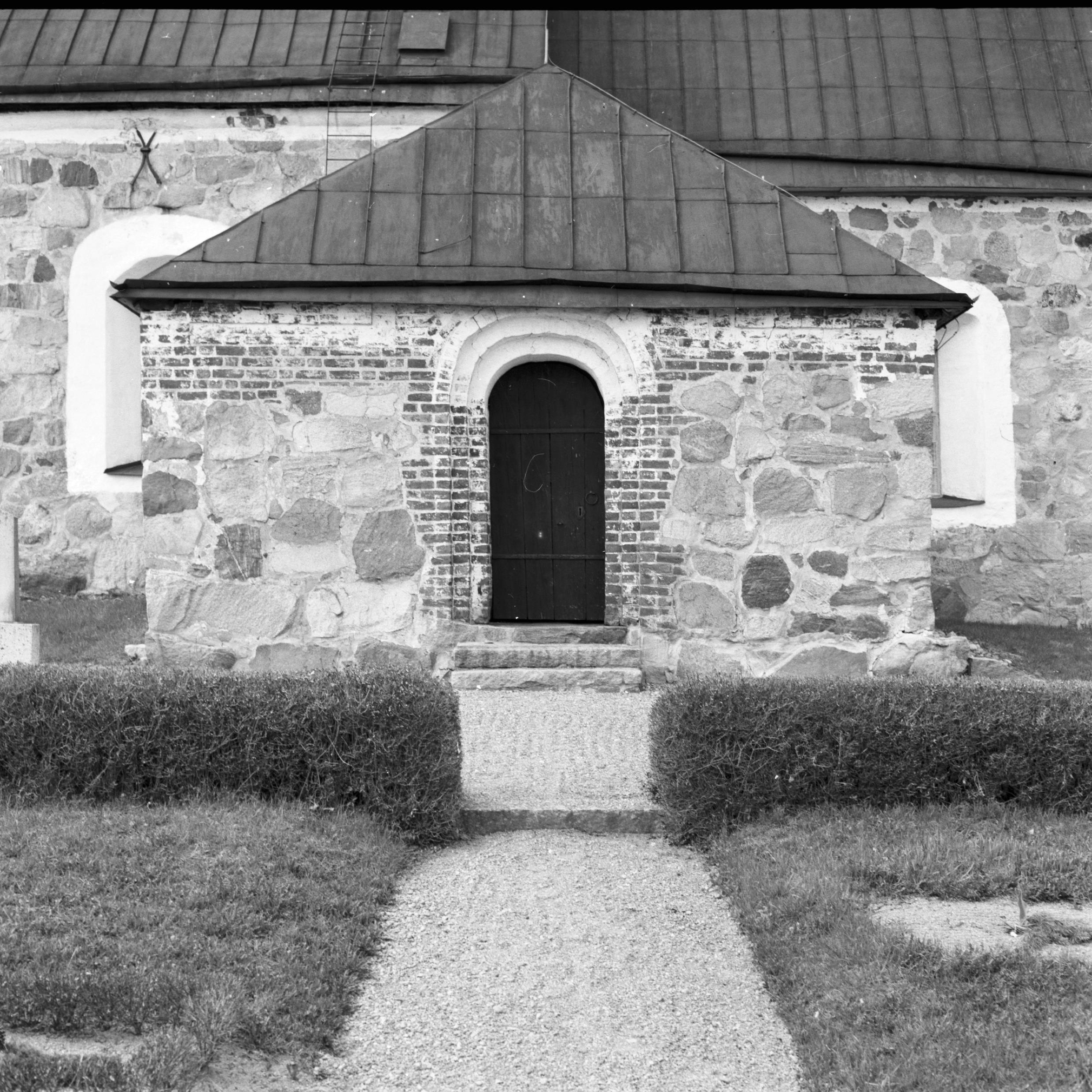 Nils Lagergren, Skederids kyrka