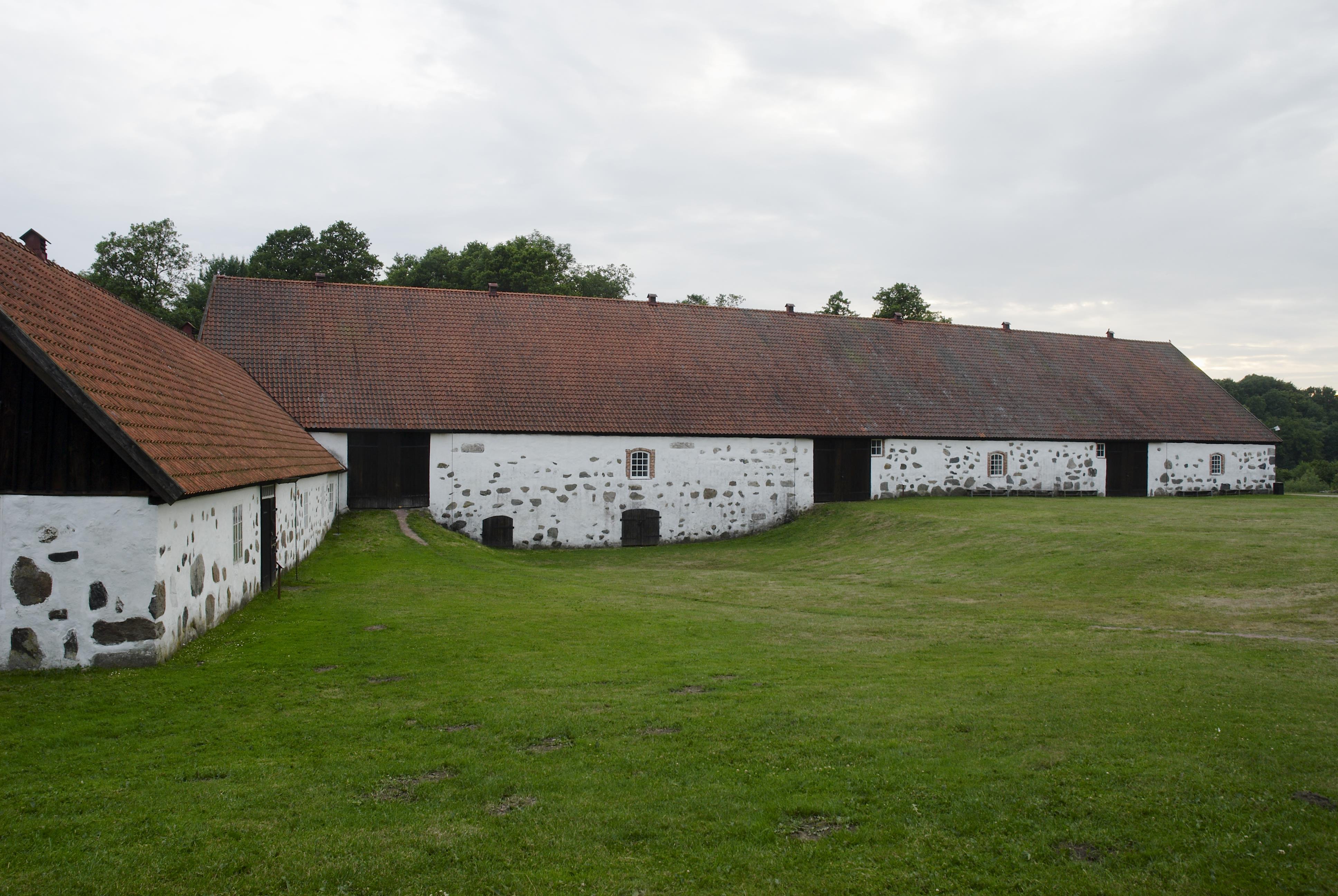 Bengt A Lundberg, Hovdala slott